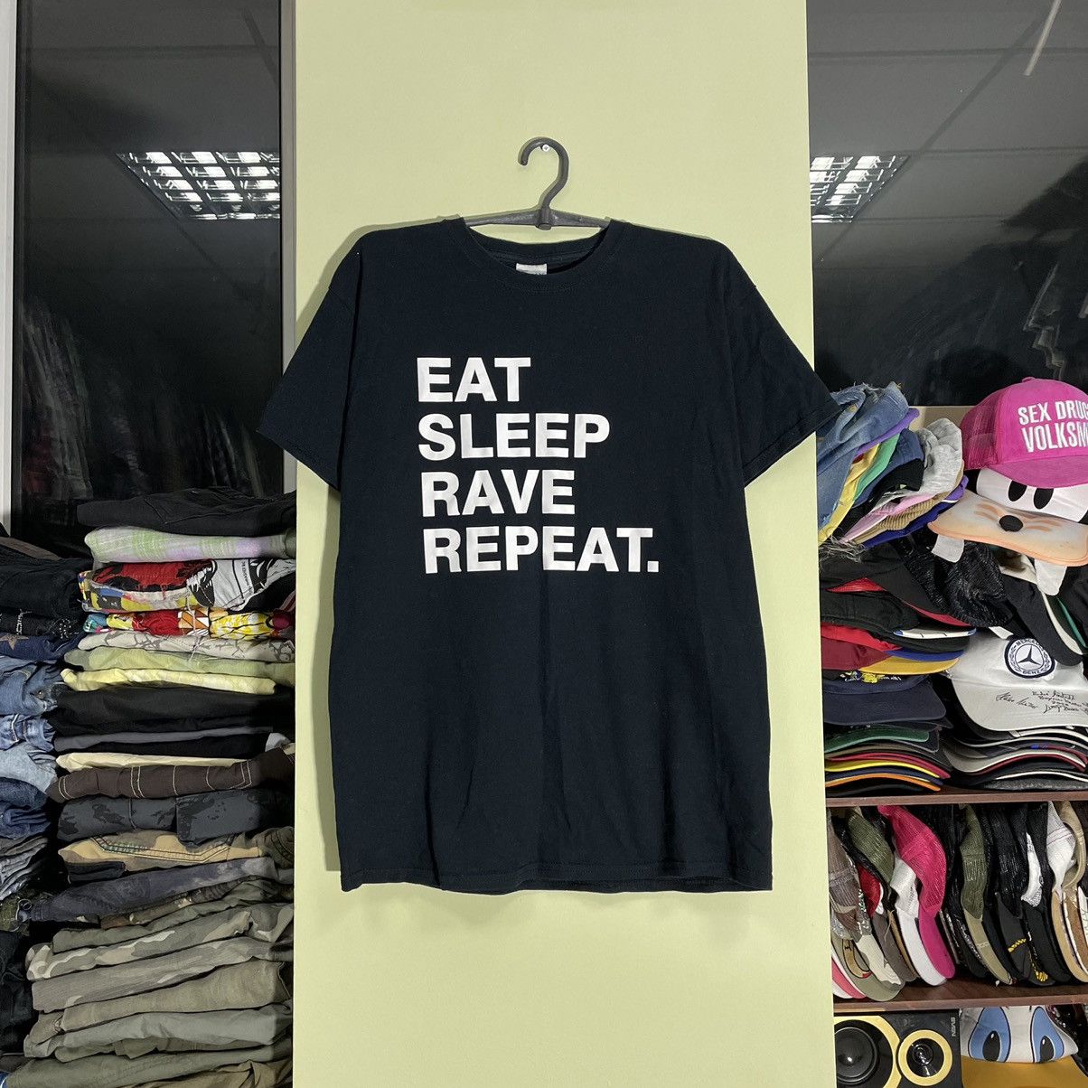 Vintage Vintage 90s Rave Graphic Tee Black Streetwear Humor Faded L Size US L / EU 52-54 / 3 - 2 Thumbnail
