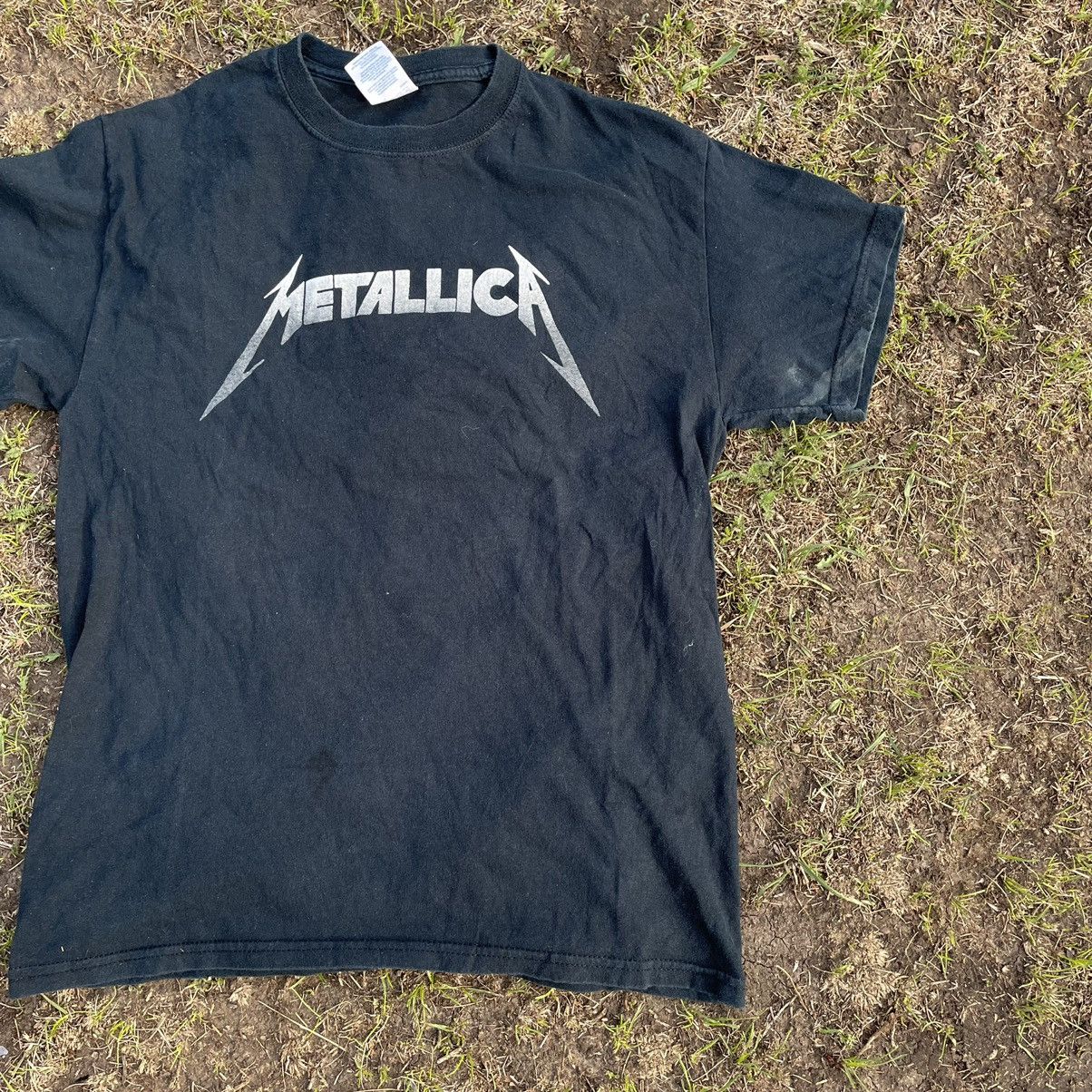 Vintage Vintage 90s Metallica Faded Band Tee Grunge Streetwear M Size US M / EU 48-50 / 2 - 2 Thumbnail