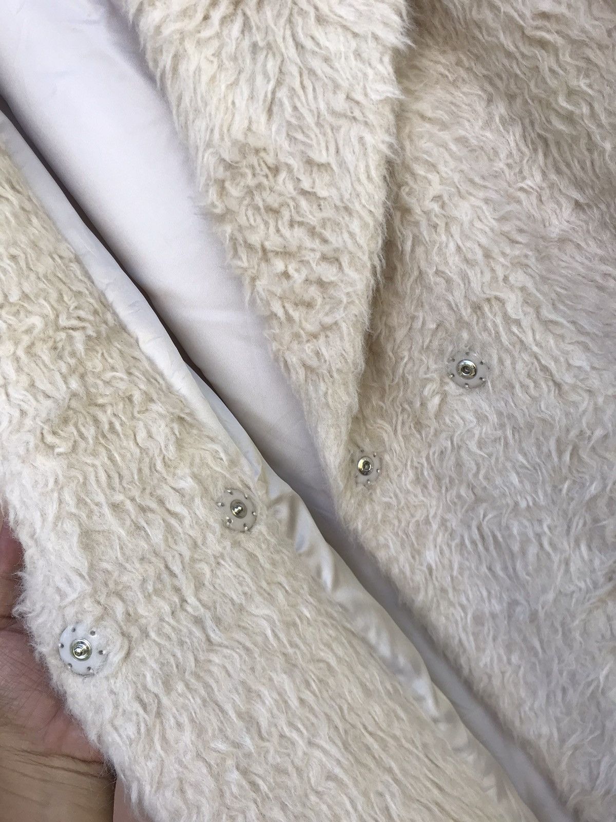 Issey Miyake Tsumori Chisato Issey Miyake Faux Fur Heavy Long Coat Size L / US 10 / IT 46 - 10 Thumbnail