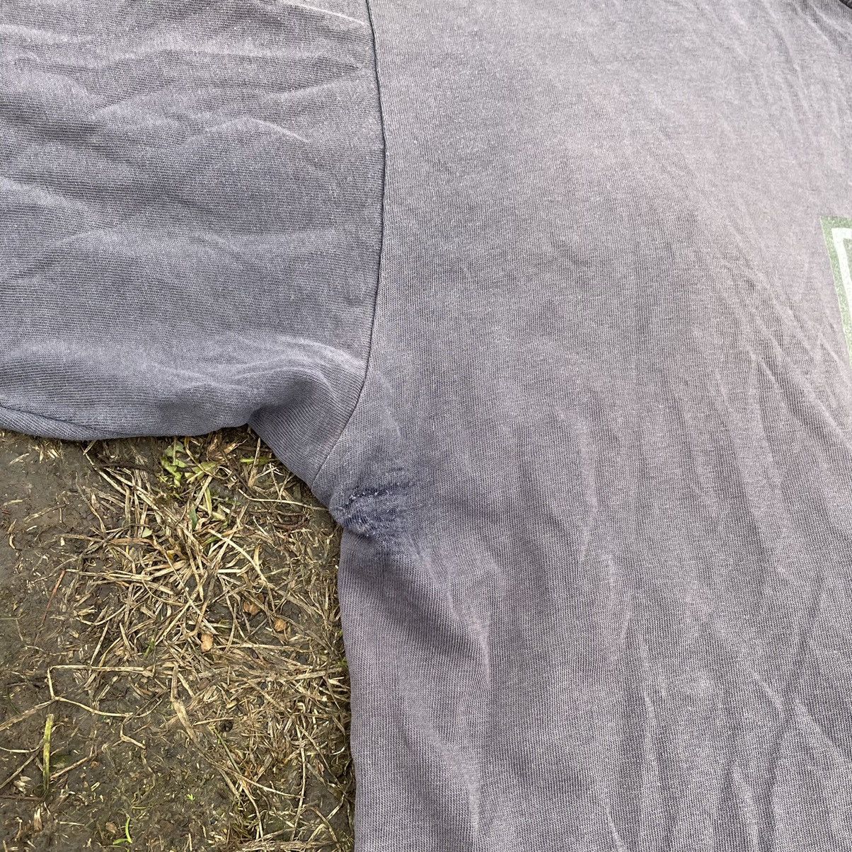 Vintage Vintage 90s Nike Court Graphic Tee Sun Faded Streetwear L Size US L / EU 52-54 / 3 - 6 Thumbnail