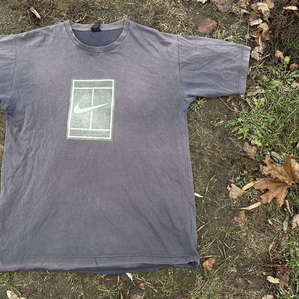 Vintage Vintage 90s Nike Court Graphic Tee Sun Faded Streetwear L Size US L / EU 52-54 / 3 - 3 Thumbnail