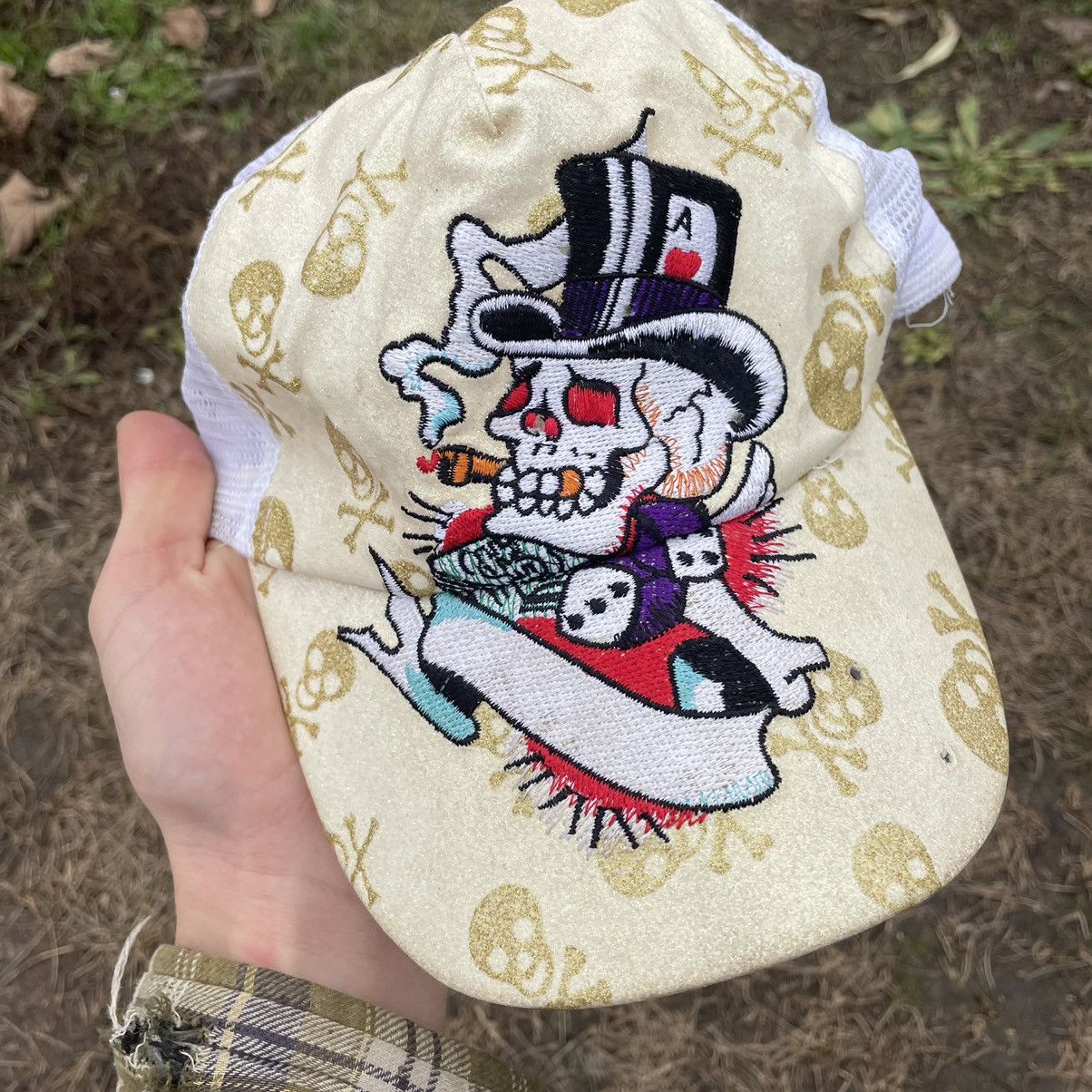 Vintage Vintage Y2K Ed Hardy Style Trucker Hat Cream Punk Opium OS Size ONE SIZE - 4 Thumbnail