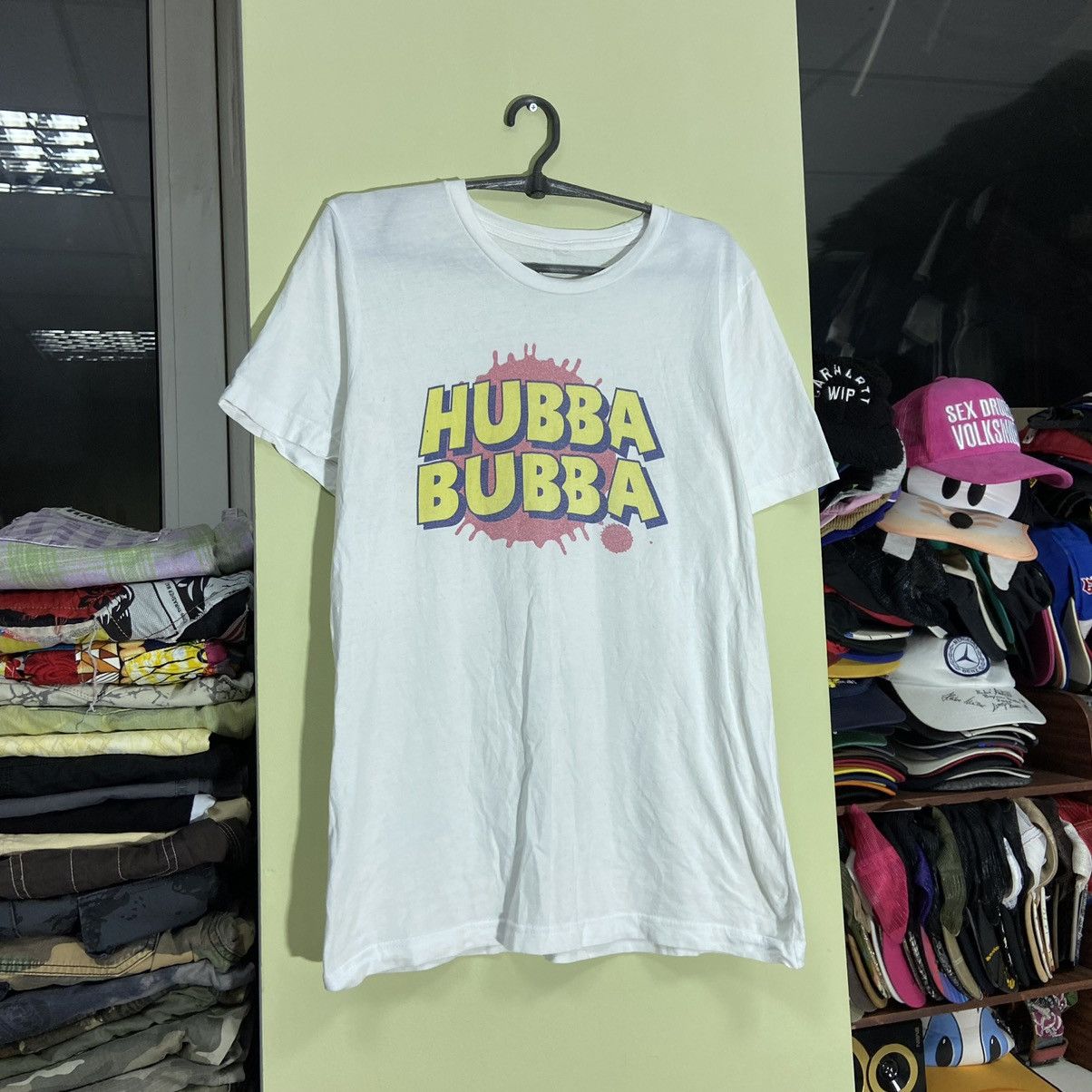 Vintage Vintage 90s Hubba Bubba Graphic Tee Faded White Americana M Size US M / EU 48-50 / 2 - 3 Thumbnail