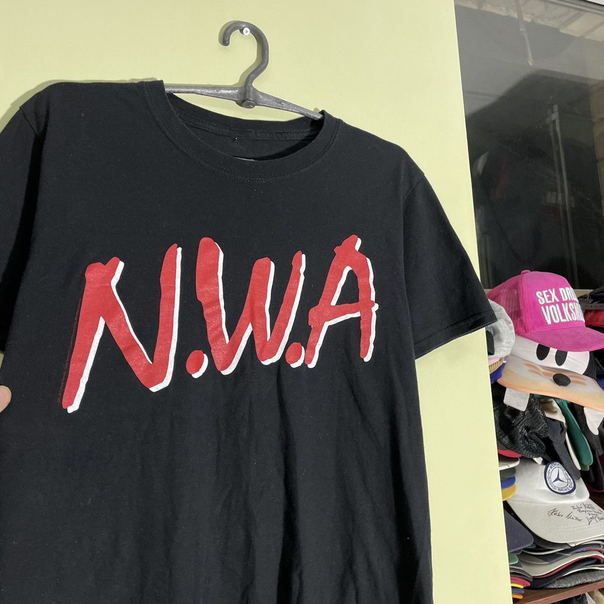 Vintage Vintage Y2K NWA Graphic Tee Streetwear Swag Black Baggy L Size US L / EU 52-54 / 3 - 1 Thumbnail