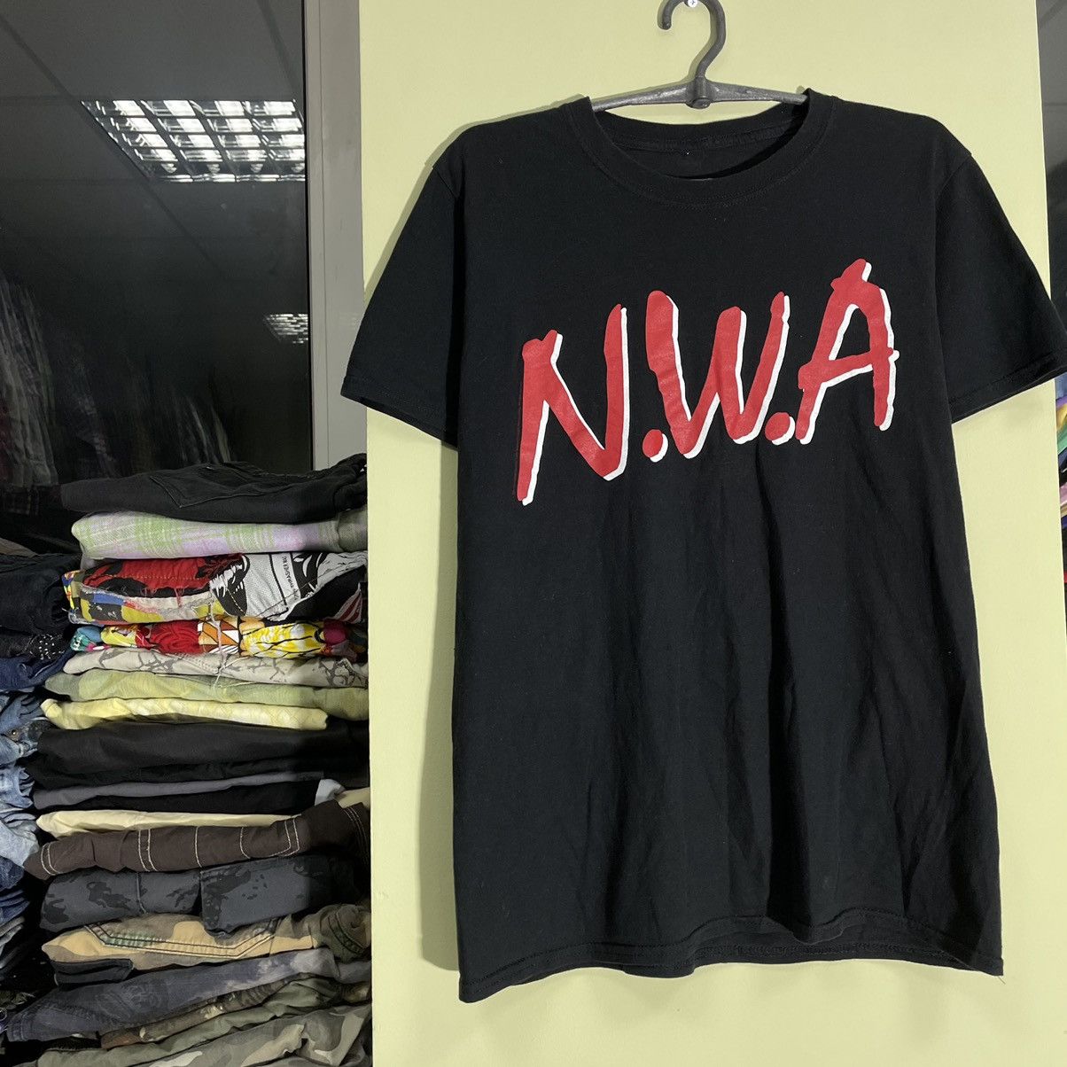Vintage Vintage Y2K NWA Graphic Tee Streetwear Swag Black Baggy L Size US L / EU 52-54 / 3 - 4 Thumbnail