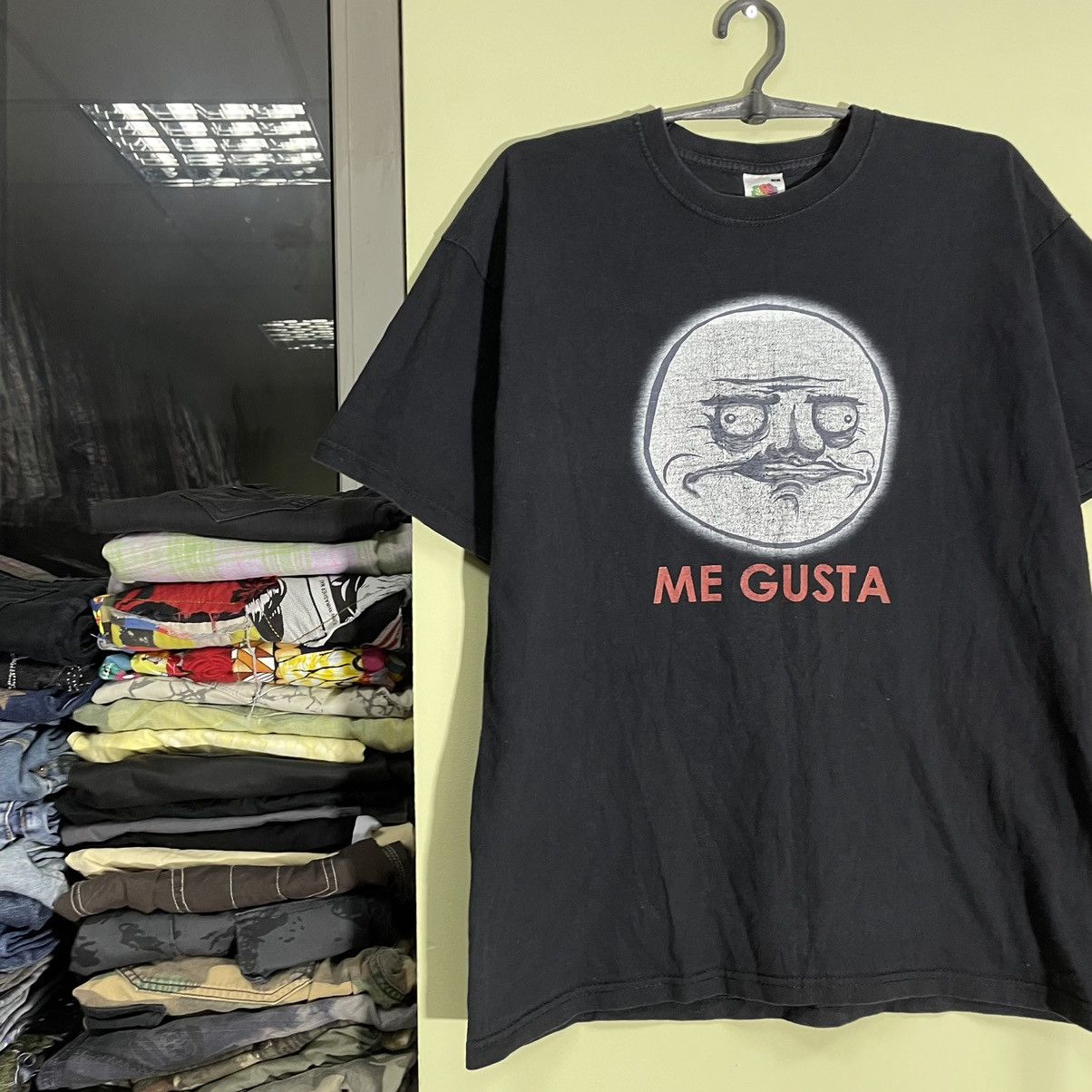 Vintage Y2K Vintage Meme Graphic Tee Me Gusta Humor Streetwear L Size US L / EU 52-54 / 3 - 4 Thumbnail