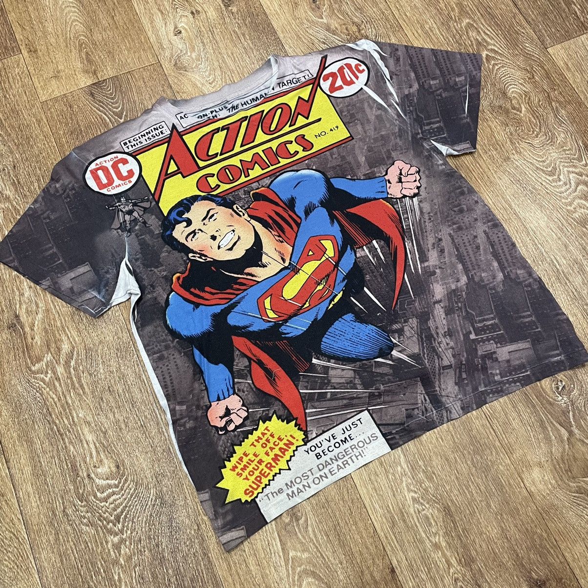 Vintage Vintage Y2K Superman Graphic Tee Sun Faded Streetwear Slim M Size US M / EU 48-50 / 2 - 1 Thumbnail