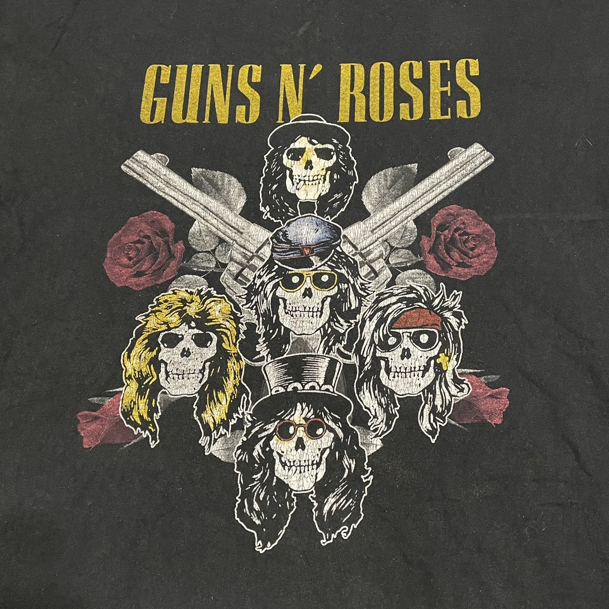 Vintage Vintage 90s Guns N Roses Band Tee Sun Faded Graphic Rave XL Size US XL / EU 56 / 4 - 4 Thumbnail