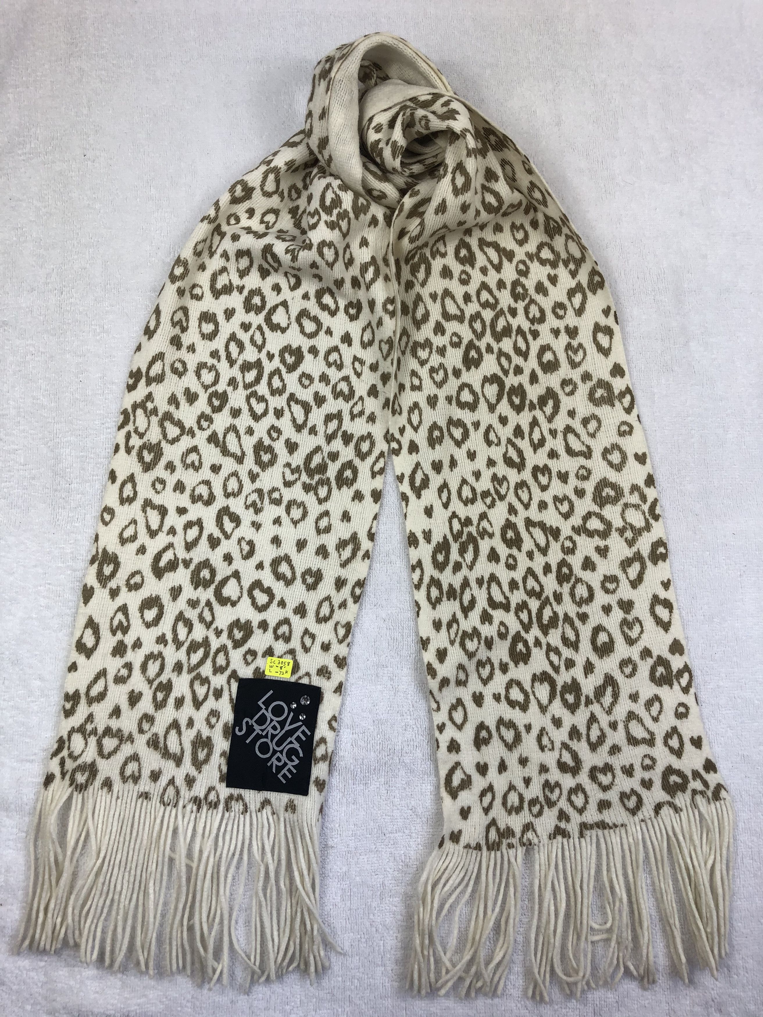 Japanese Brand Japanese Love Drugs Store Scarf / Muffler / Neckwear Size ONE SIZE - 1 Thumbnail