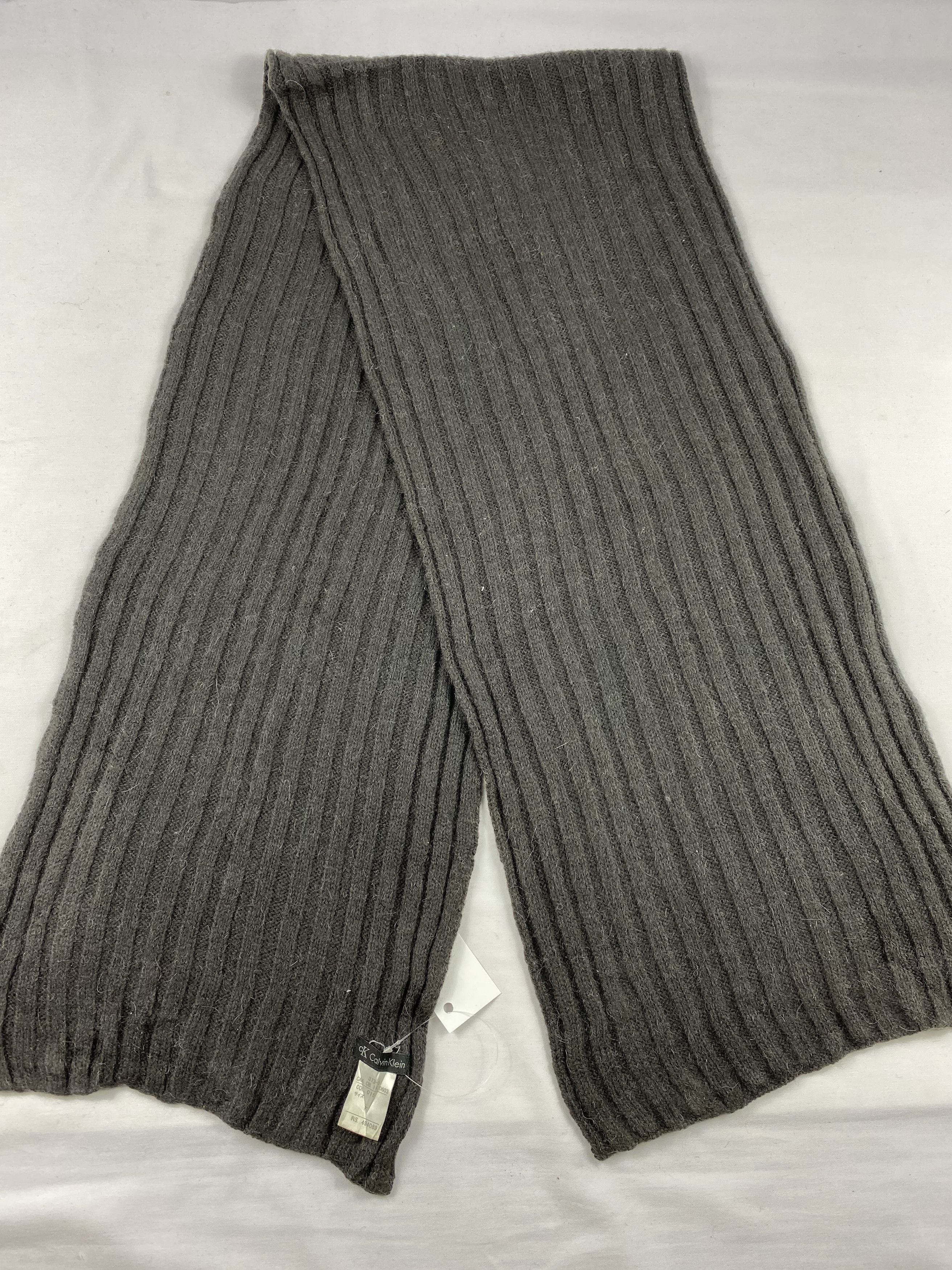 Calvin Klein Calvin Klein Scarf / Muffler / Neckwear Size ONE SIZE - 5 Thumbnail