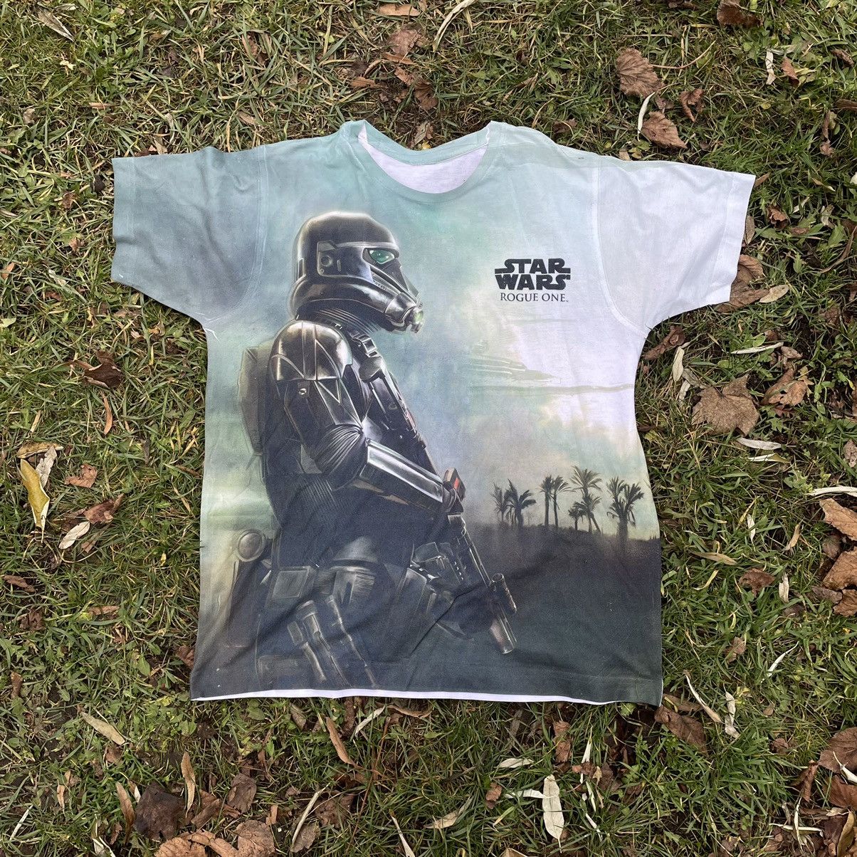 Vintage Vintage Y2K Sun Faded Star Wars Graphic Tee Streetwear XL Size US XL / EU 56 / 4 - 1 Thumbnail