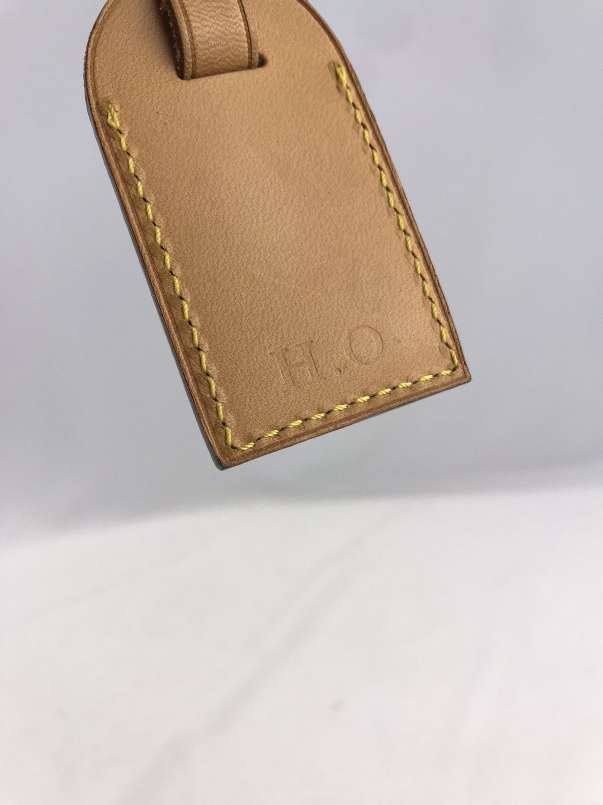 Louis Vuitton ❌Last Drop❌ Authentic Louis Vuitton Tag Lugage Size ONE SIZE - 4 Thumbnail