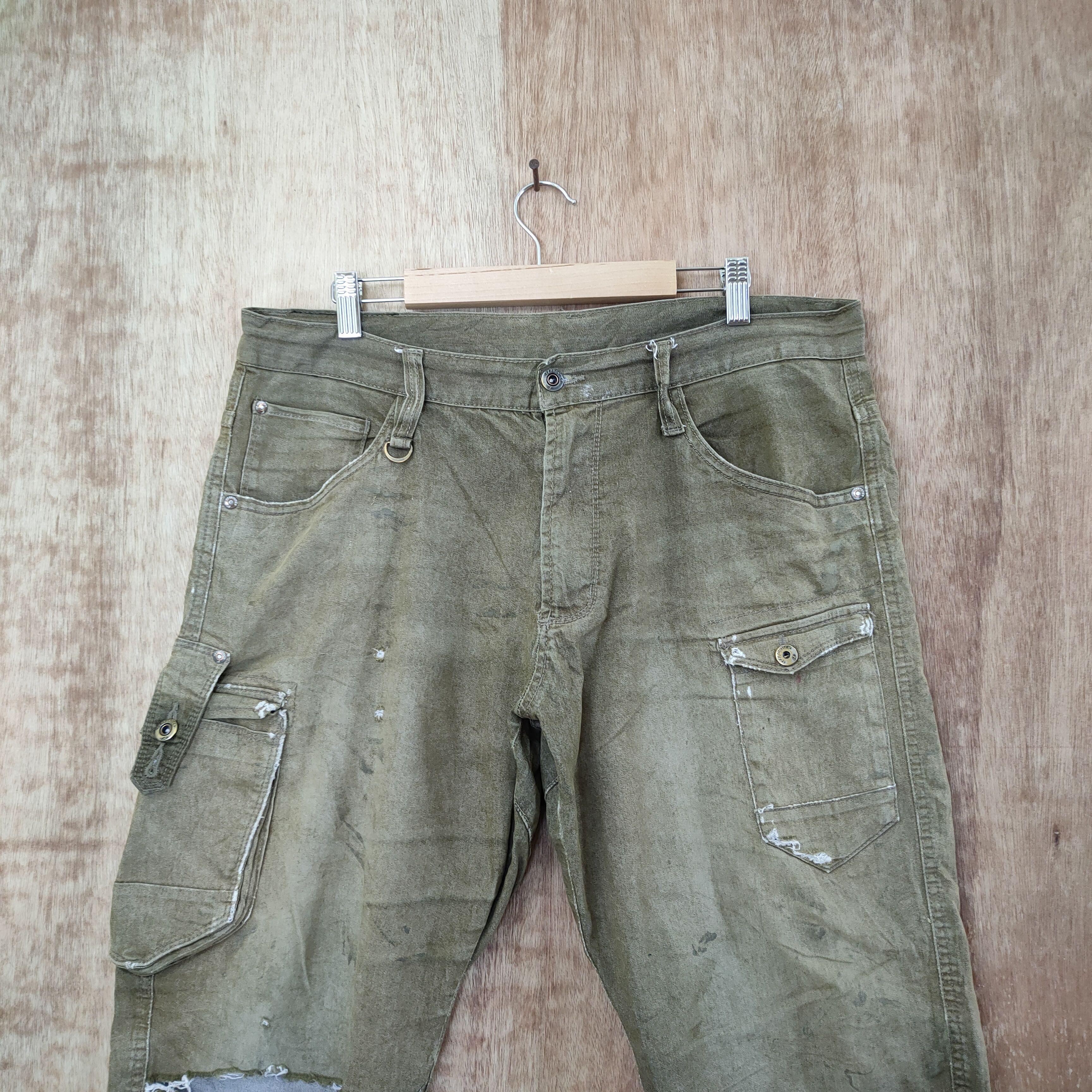 Seditionaries × Vintage VINTAGE IZ FRONTIER FADED/DISTRESSED CARGO PANTS Size US 36 / EU 52 - 2 Thumbnail