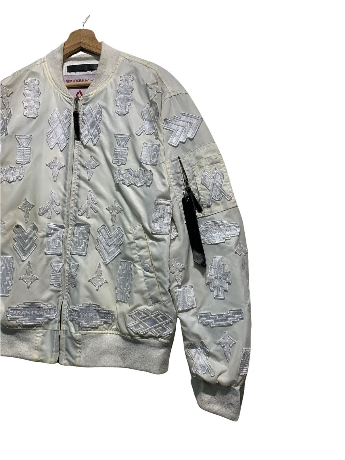 Alpha Industries × Marcelo Burlon 🔥MARCELO BURLON X ALPHA IND WHITE PATCHES EMBROIDERY JACKETS Size US M / EU 48-50 / 2 - 3 Thumbnail