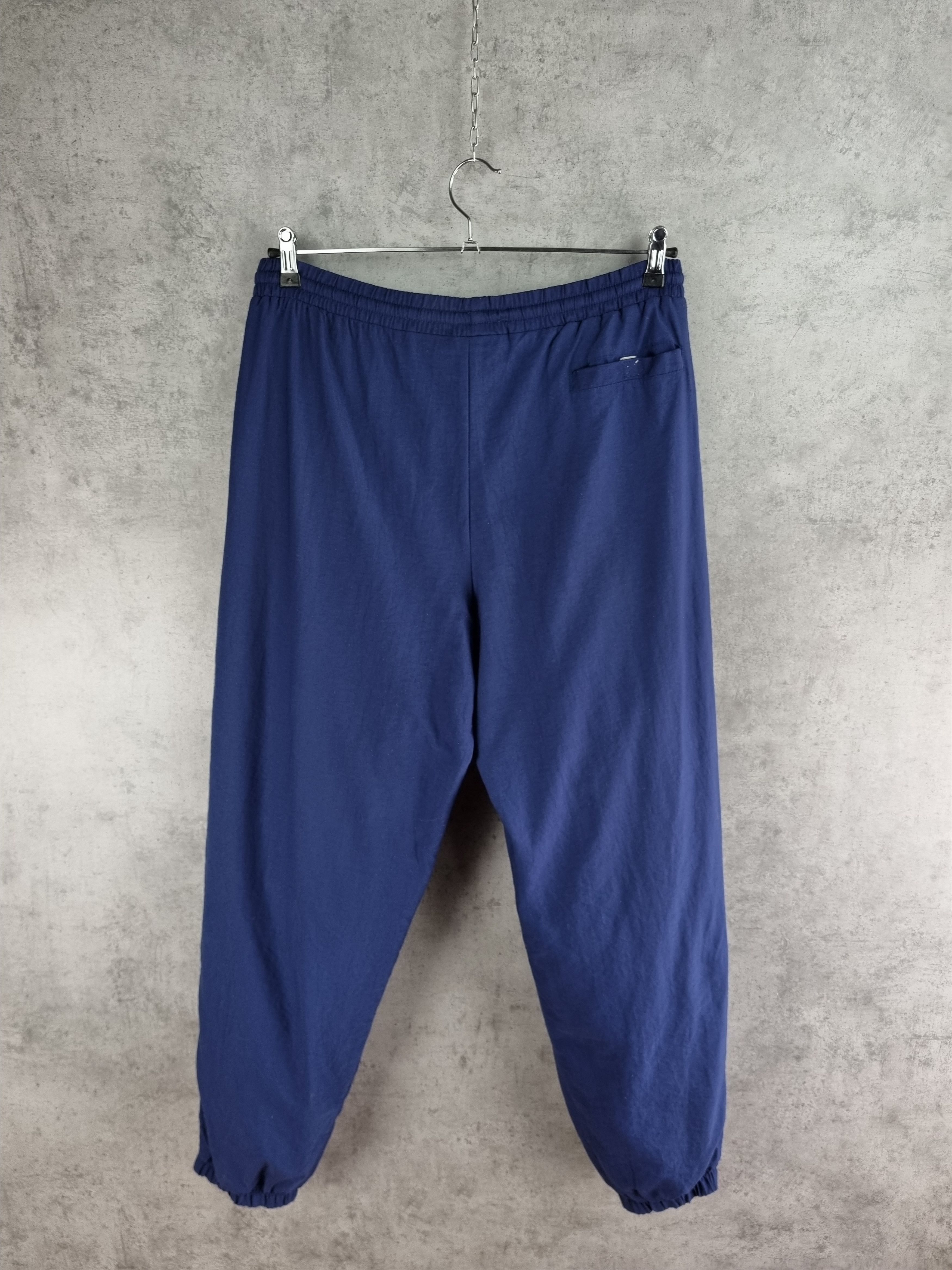 Nike × Vintage 90s Baggy Fit Nike Nylon Vintage Sweatpant Travis Scott Size US 32 / EU 48 - 2 Thumbnail