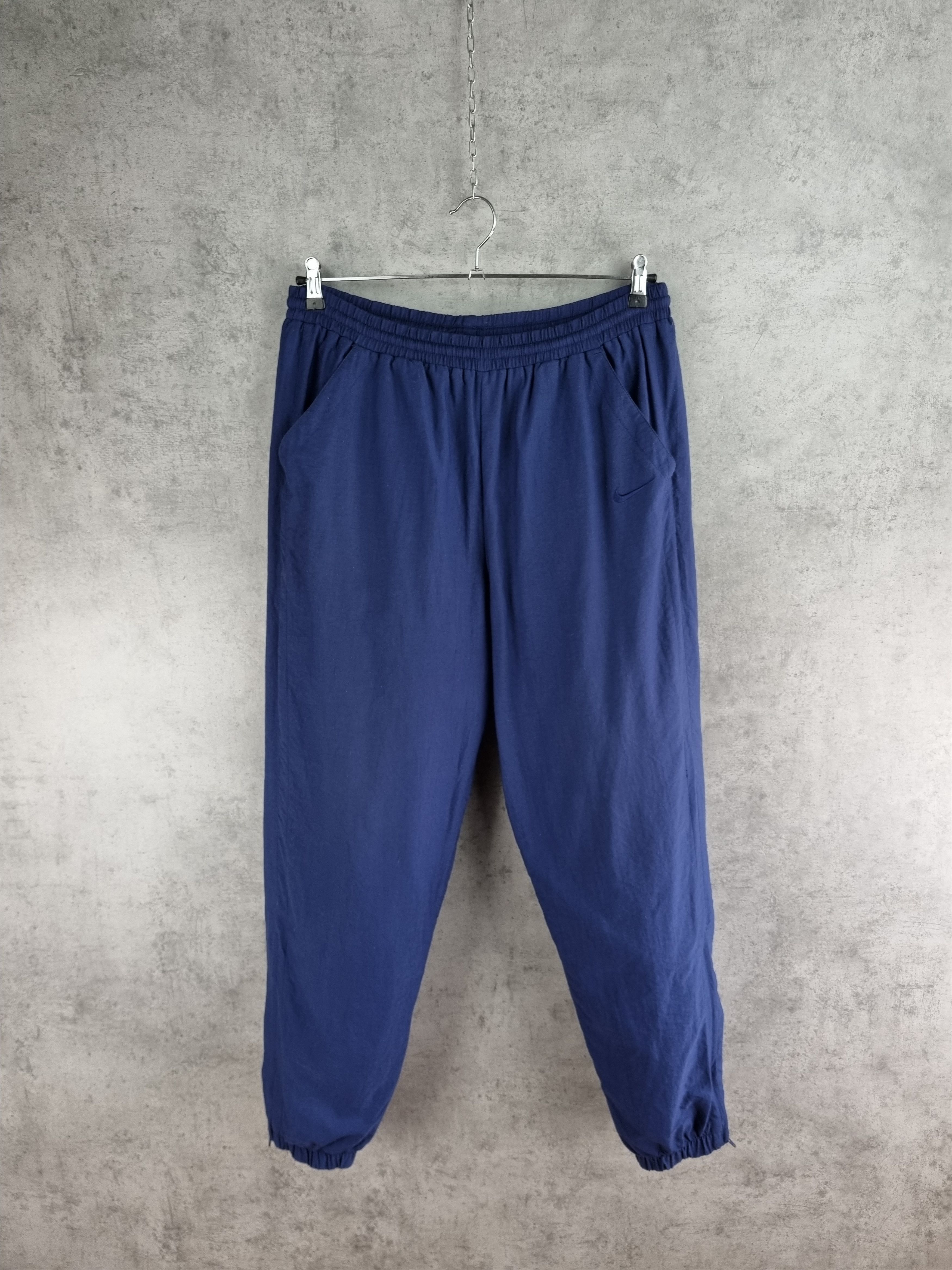 Nike × Vintage 90s Baggy Fit Nike Nylon Vintage Sweatpant Travis Scott Size US 32 / EU 48 - 1 Thumbnail
