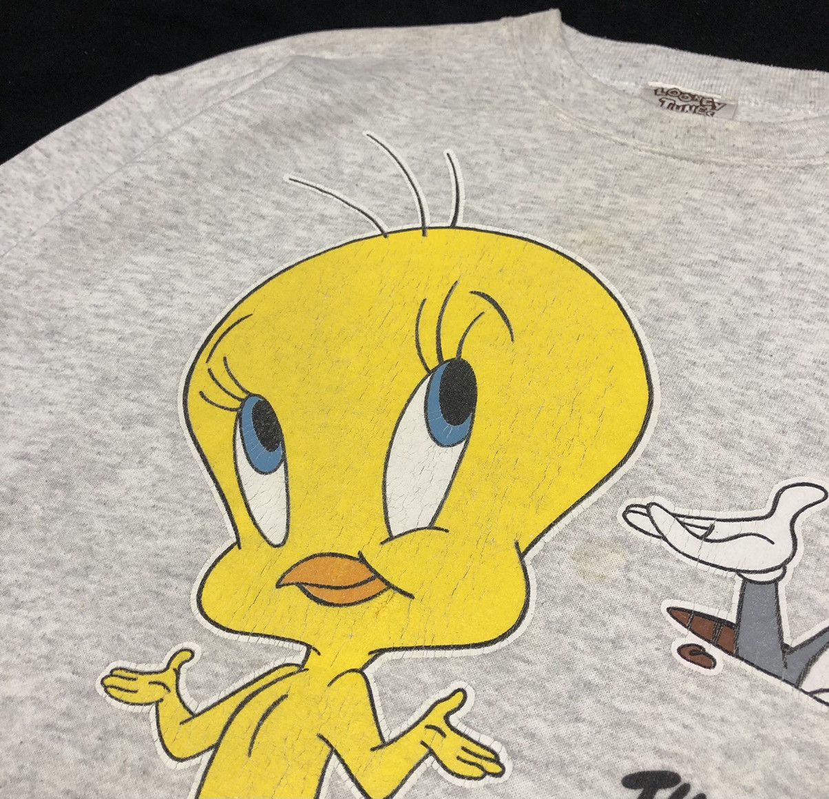 Cartoon Network Vtg 94s Tweety Bird and Bugs Sweatshirt Warner Bros Studio Size US M / EU 48-50 / 2 - 4 Thumbnail