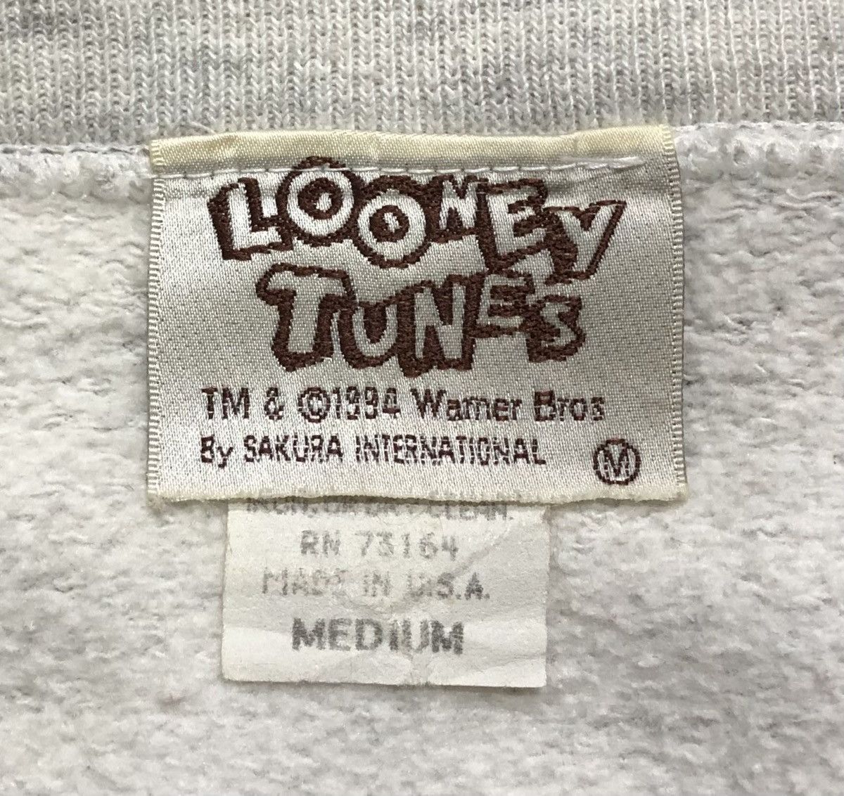 Cartoon Network Vtg 94s Tweety Bird and Bugs Sweatshirt Warner Bros Studio Size US M / EU 48-50 / 2 - 12 Thumbnail