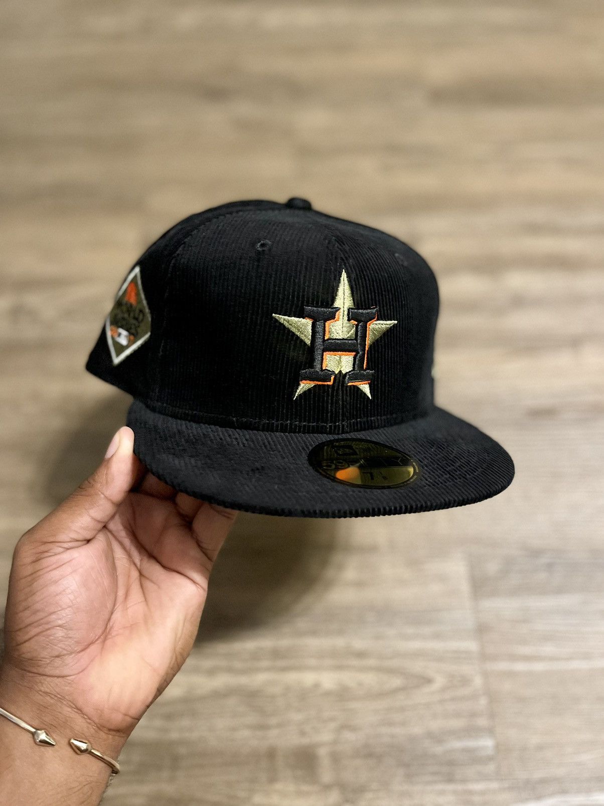New Era Houston Astros Modern Utility Corduroy Size 7 1/8