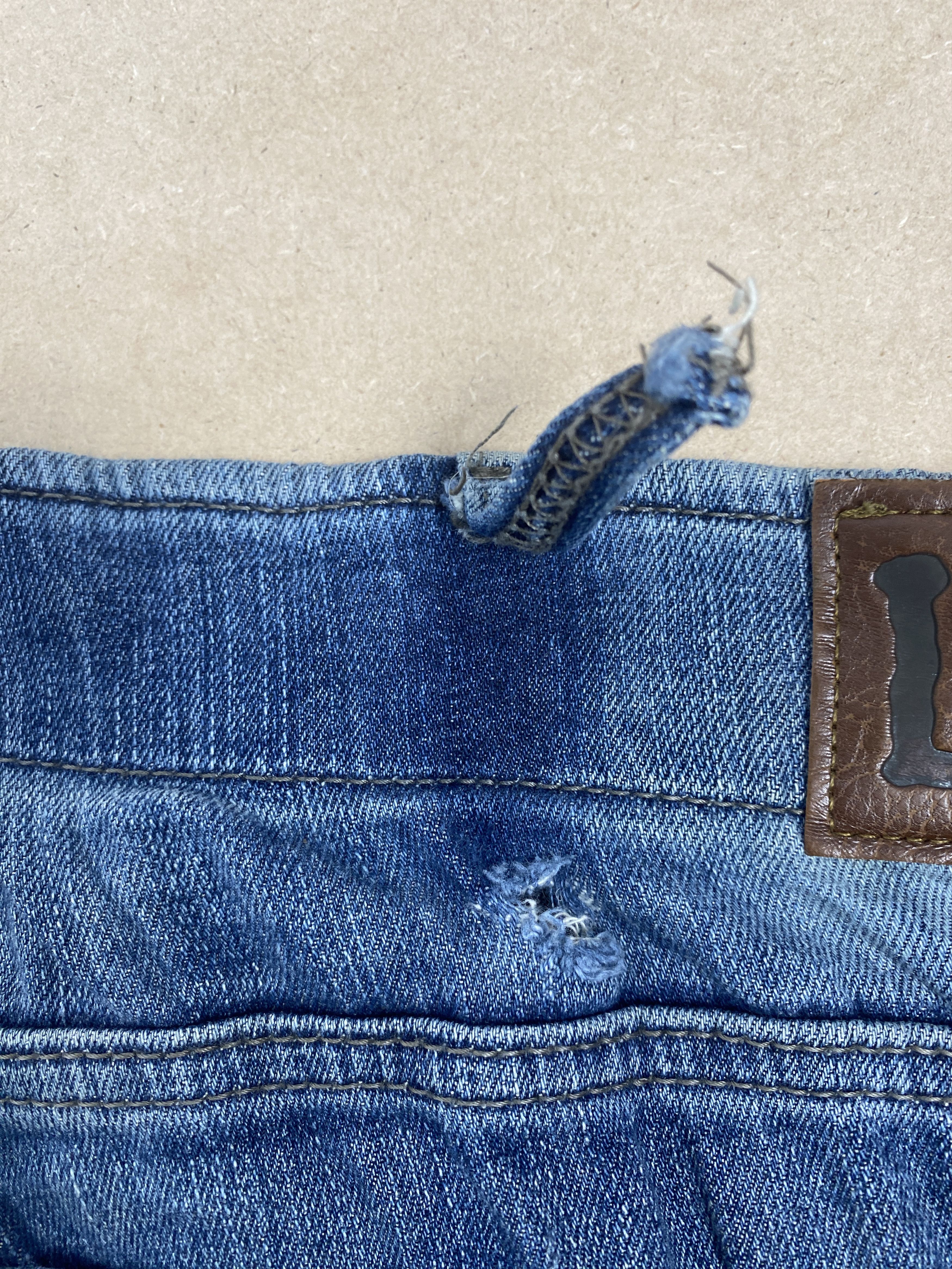Lee Vintage Lee Extreme Motion Faded Blue Jeans P0442 Size US 43 - 7 Thumbnail