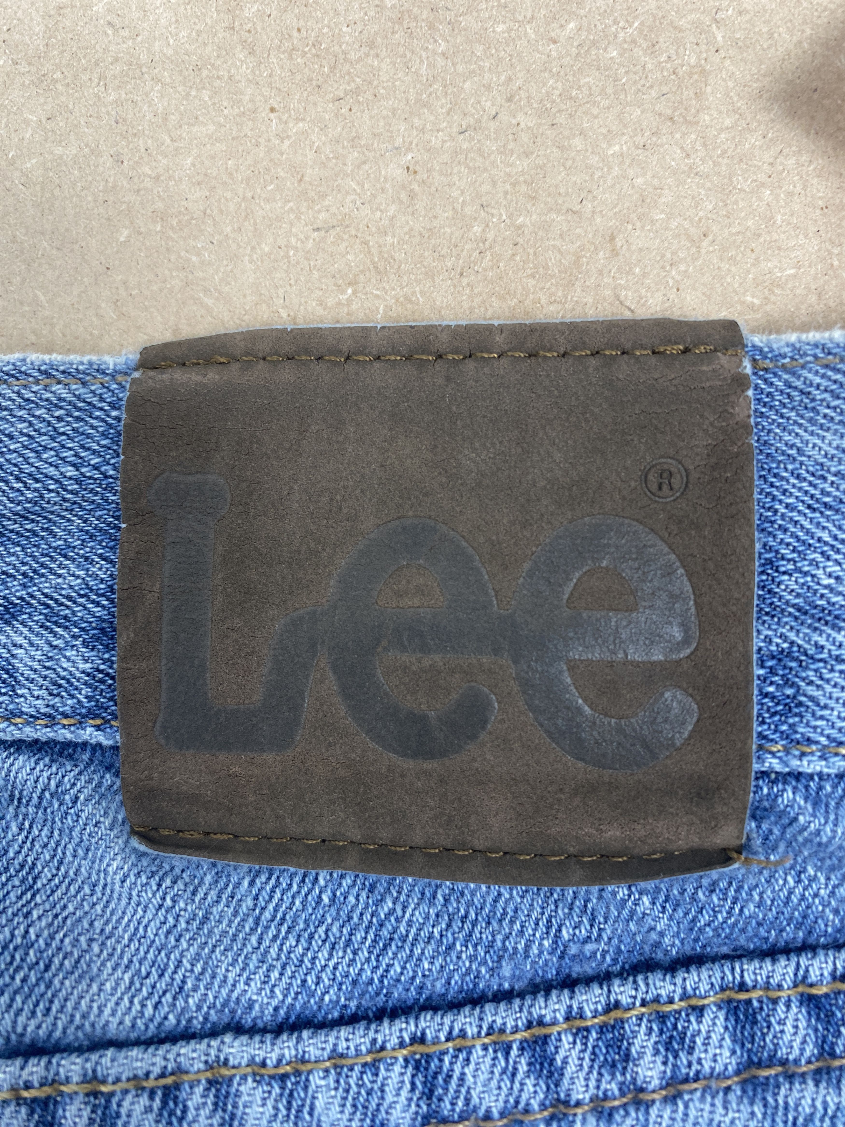Lee Vintage Lee Straight Cut Faded Mid Wash Jeans Size US 32 / EU 48 - 8 Thumbnail