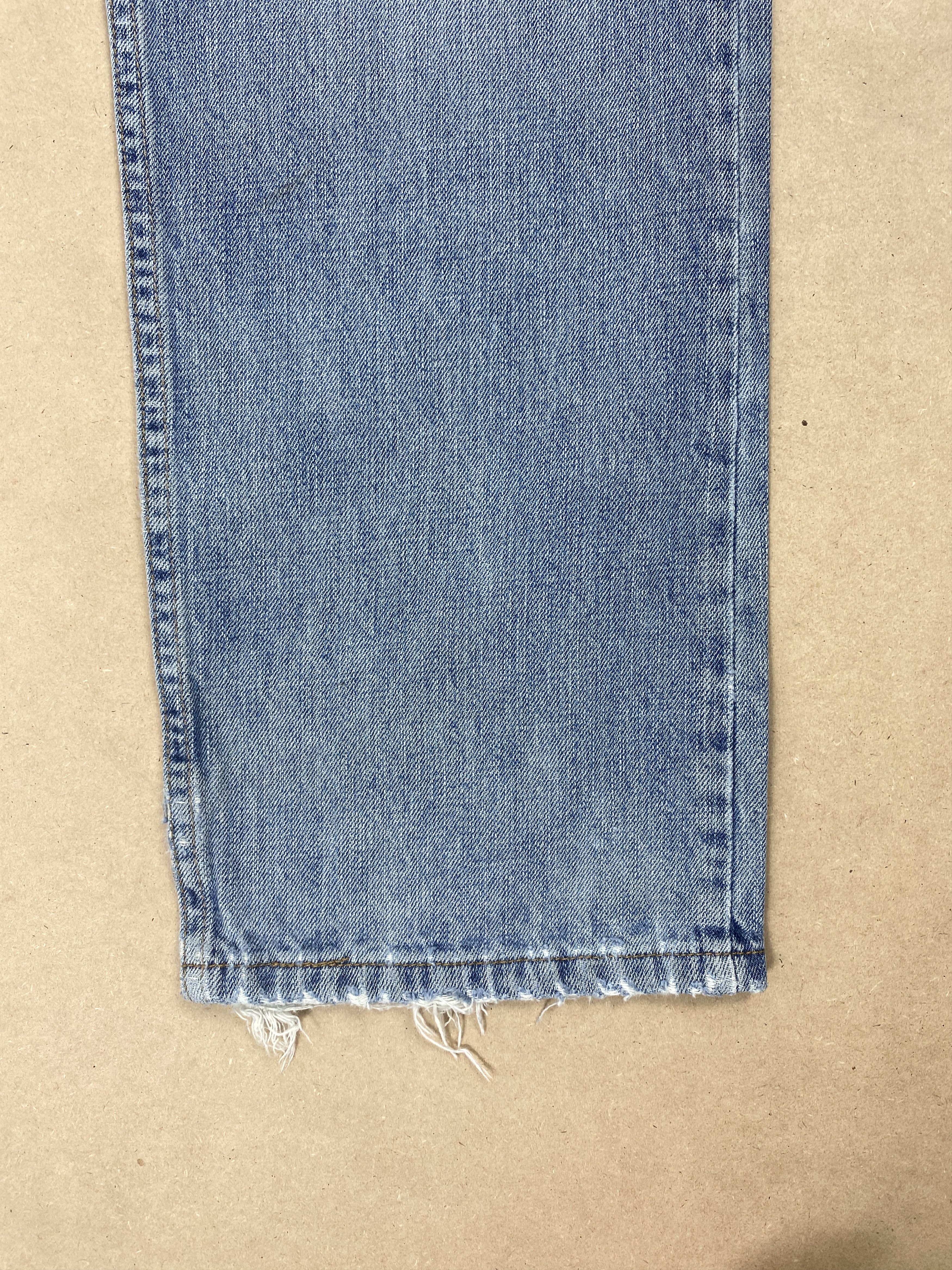 Lee Vintage Lee Straight Cut Faded Mid Wash Jeans Size US 32 / EU 48 - 4 Thumbnail