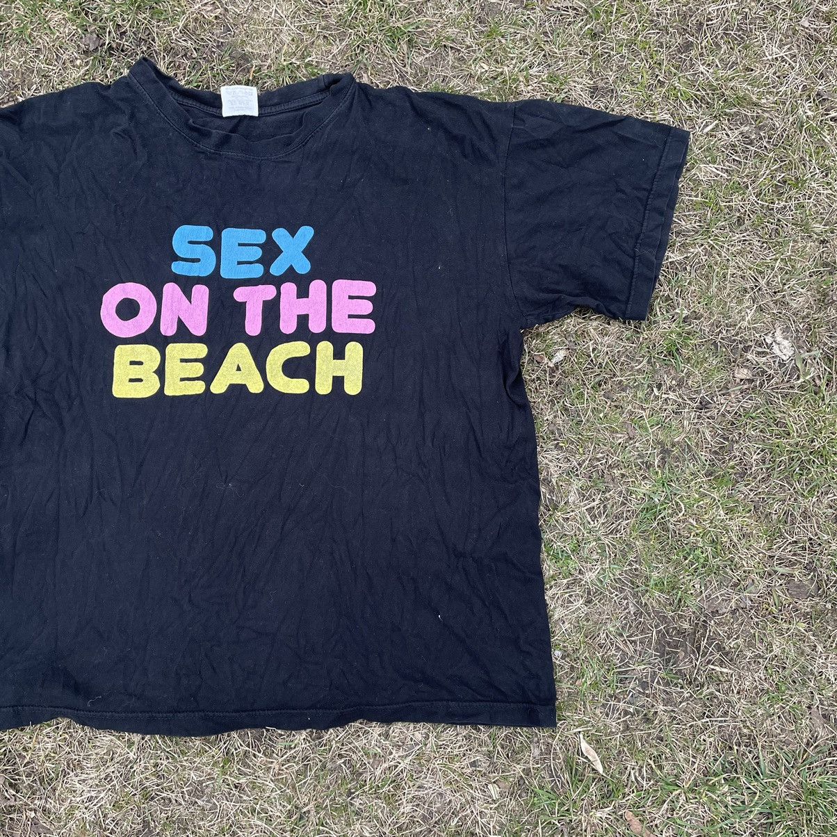 Vintage Vintage Y2K Graphic Tee Sun Faded Rave Aesthetic Oversized L Size US L / EU 52-54 / 3 - 4 Thumbnail