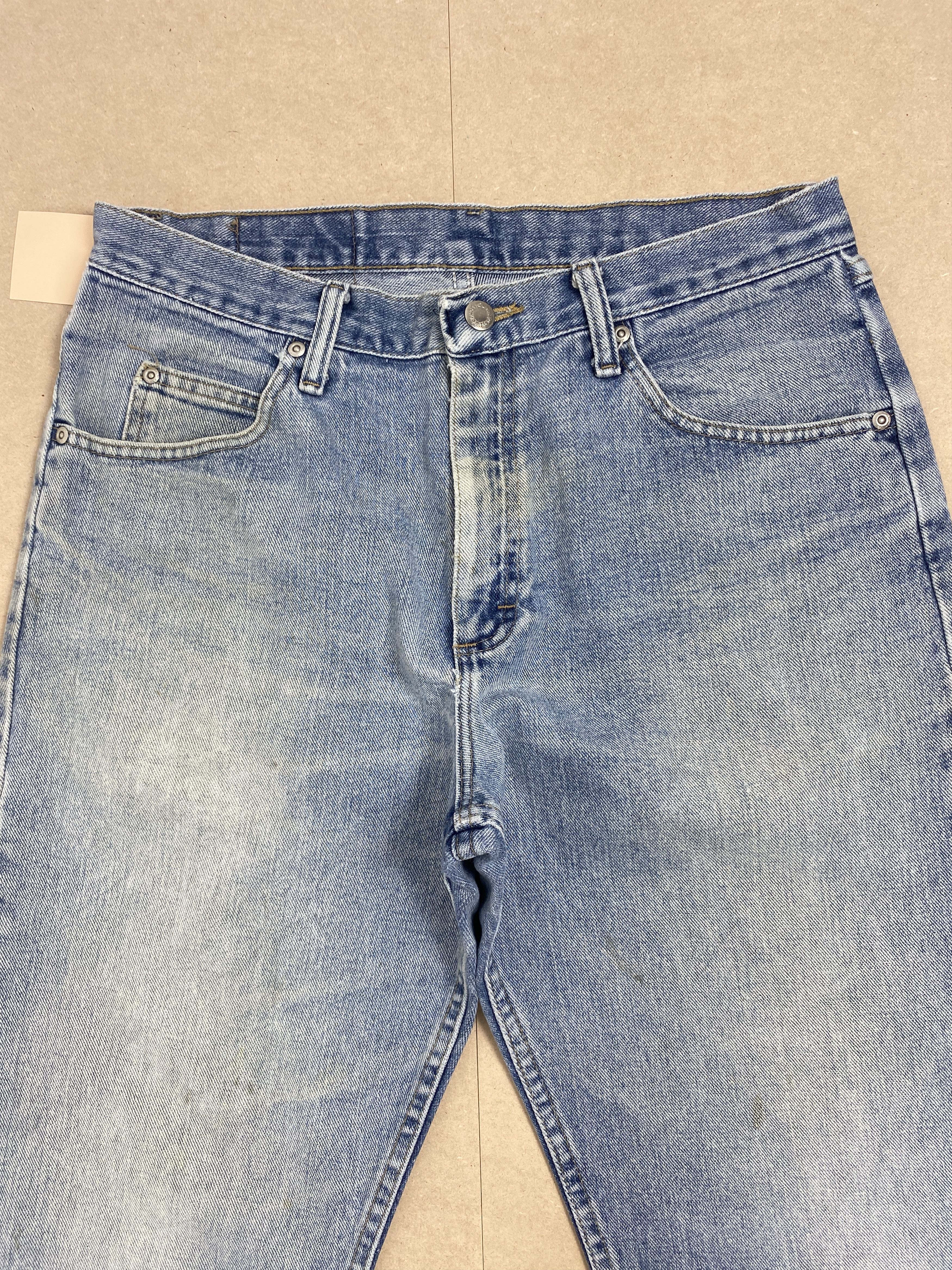 Vintage × Wrangler Vintage Wrangler Straight Cut Faded Light Wash Jeans Size US 33 - 2 Thumbnail