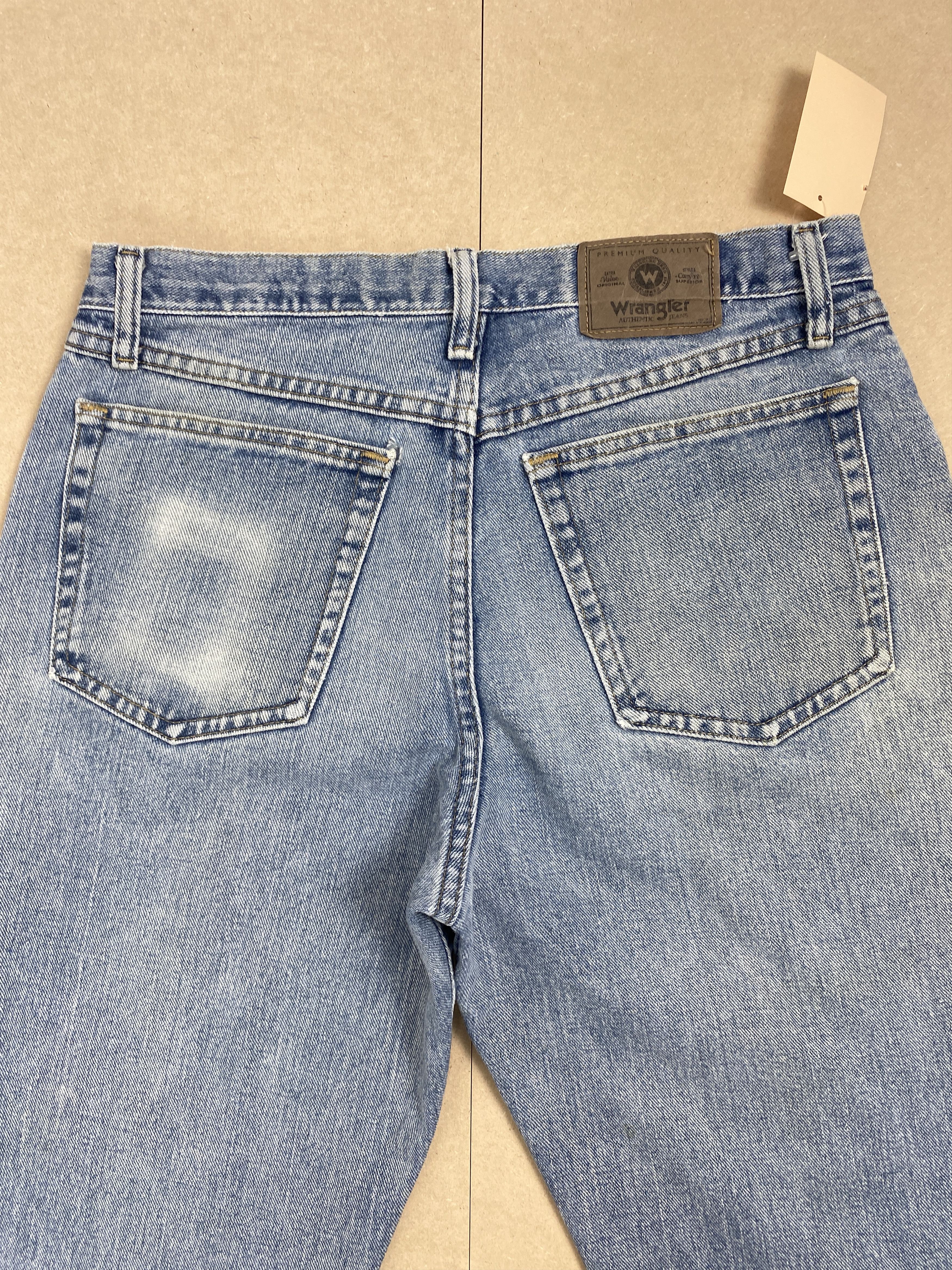 Vintage × Wrangler Vintage Wrangler Straight Cut Faded Light Wash Jeans Size US 33 - 7 Thumbnail