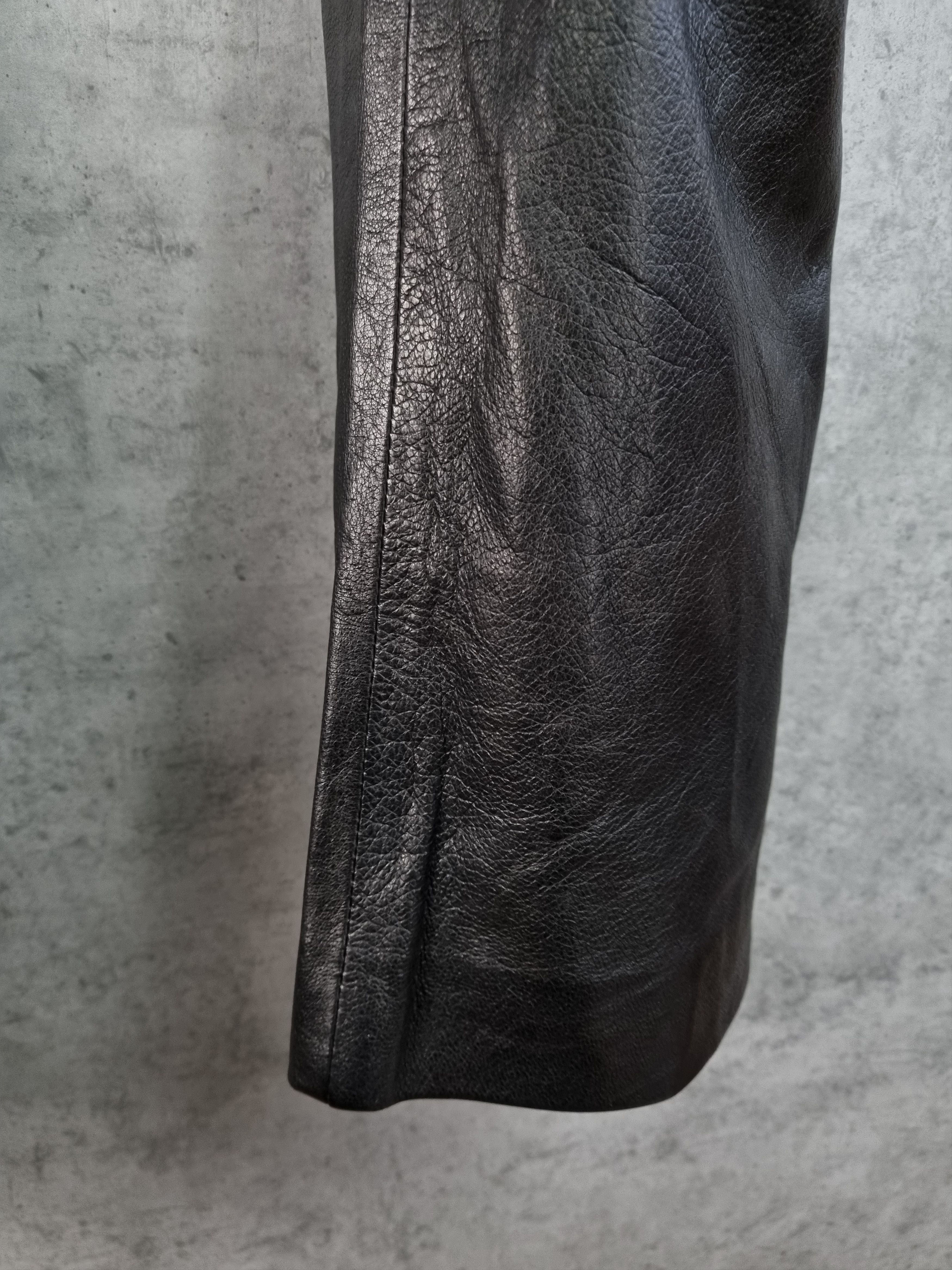 Gucci × Leather × Tom Ford 90s Gucci Leather Double Knees Biker Pants TOM FORD era Size US 32 / EU 48 - 16 Thumbnail