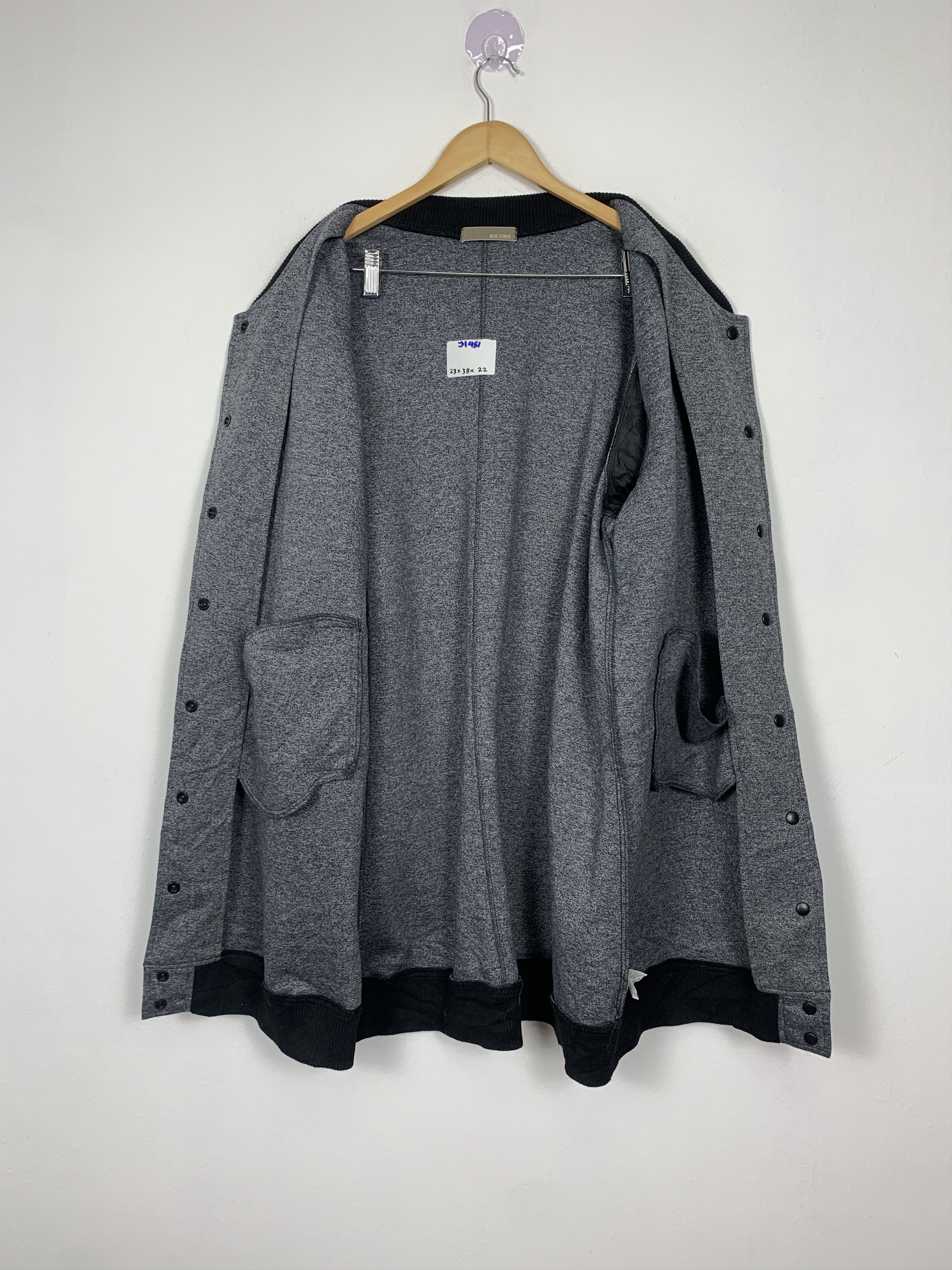 Japanese Brand Vintage Blue Strive Button Up Long Varsity Jacket J1451 Size US S / EU 44-46 / 1 - 8 Thumbnail