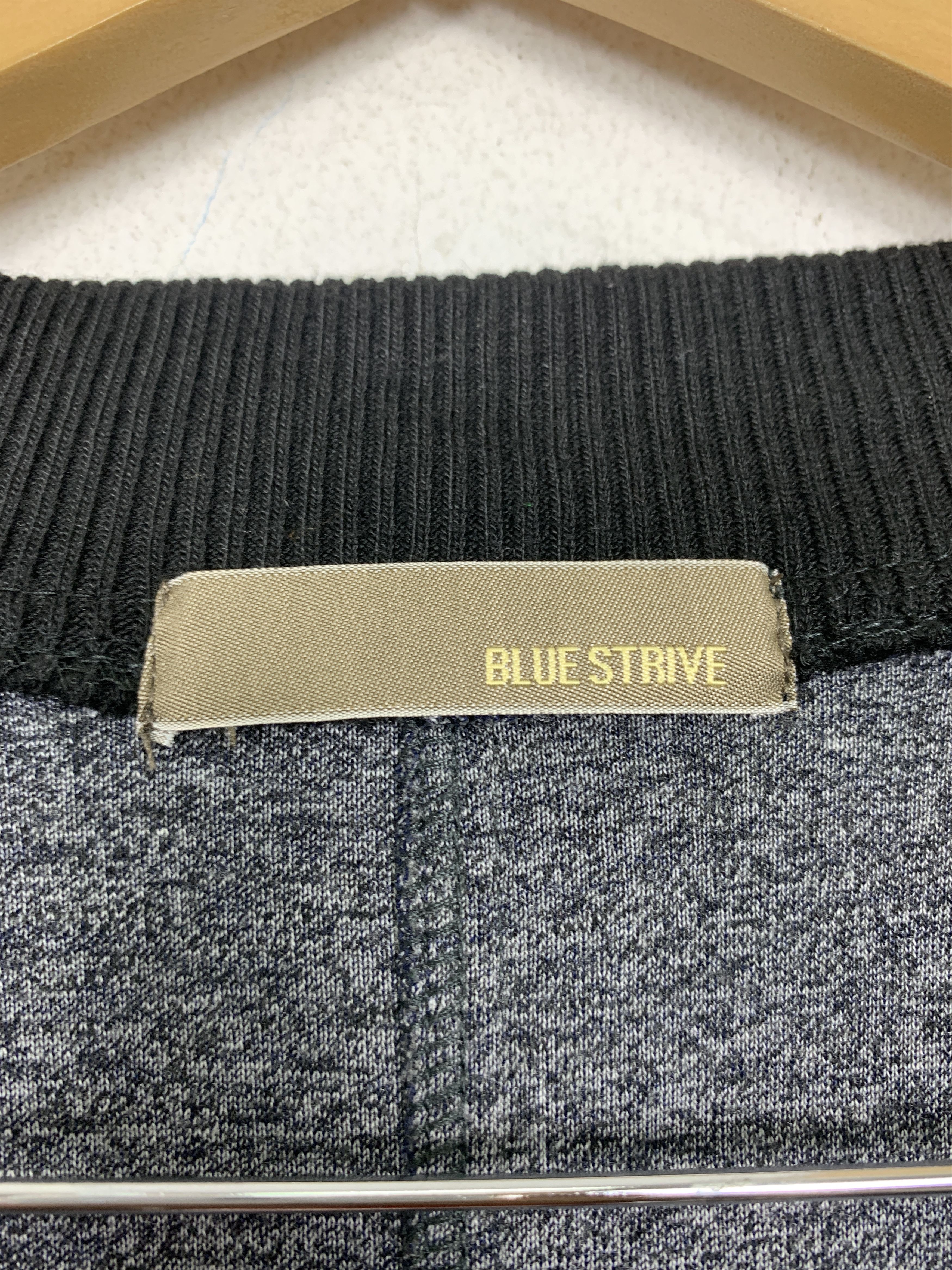 Japanese Brand Vintage Blue Strive Button Up Long Varsity Jacket J1451 Size US S / EU 44-46 / 1 - 9 Thumbnail