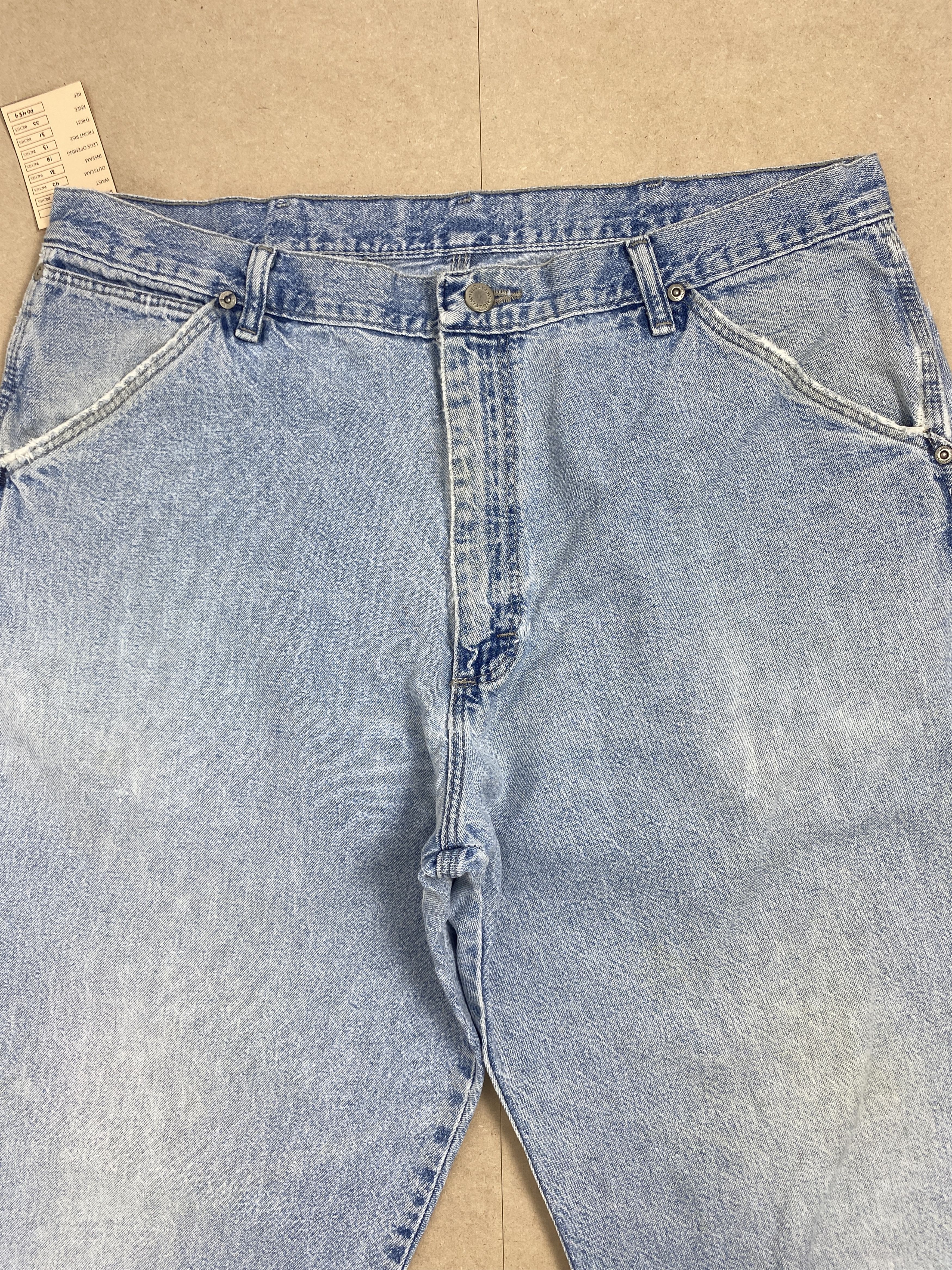 Vintage Vintage Wrangler Straight Cut Faded Light Wash Jeans Size US 36 / EU 52 - 2 Thumbnail