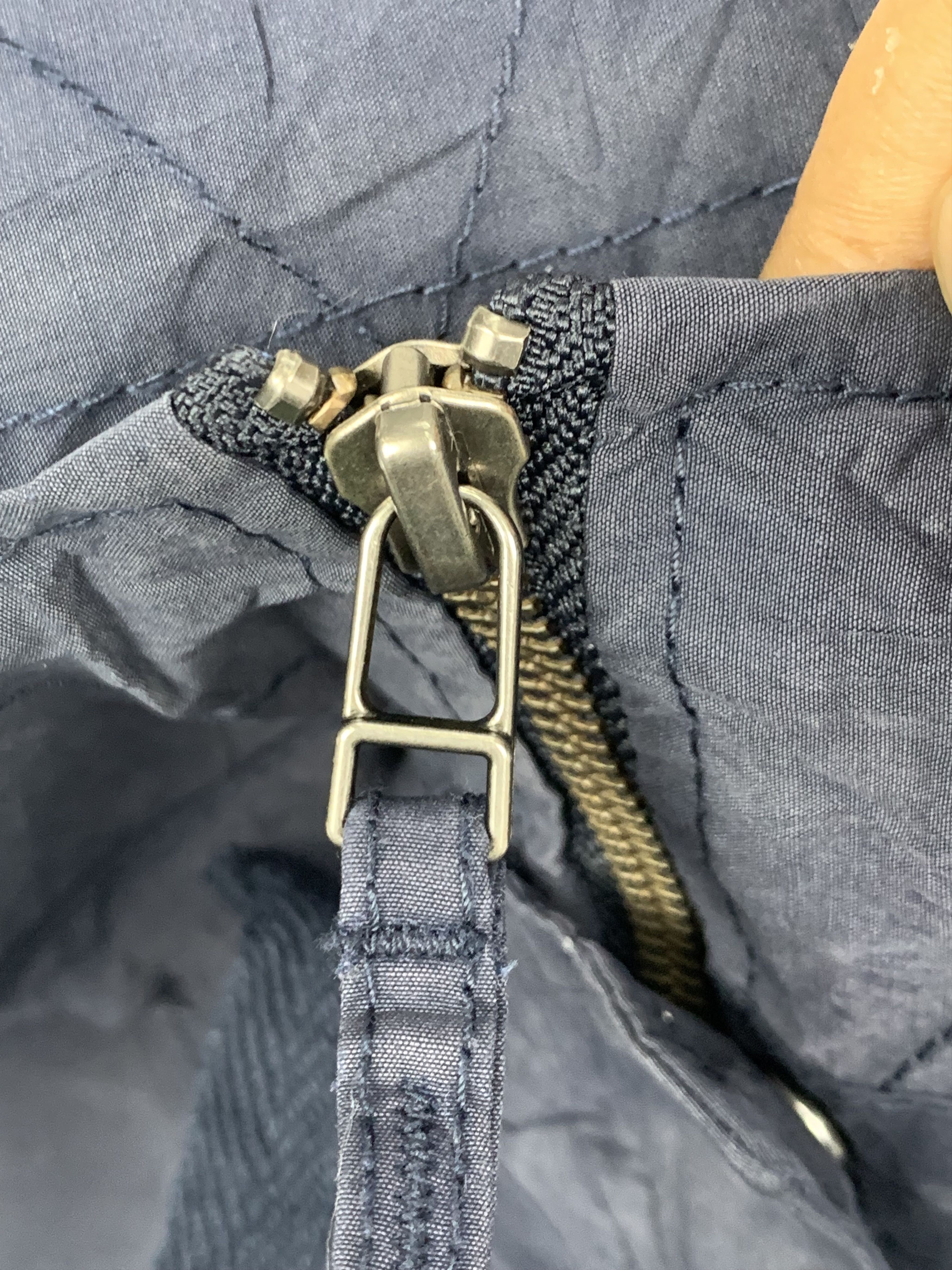 Uniqlo Vintage UNIQLO Multi Pocket Hoodie Hoodie Jacket J0634 Size US S / EU 44-46 / 1 - 6 Thumbnail