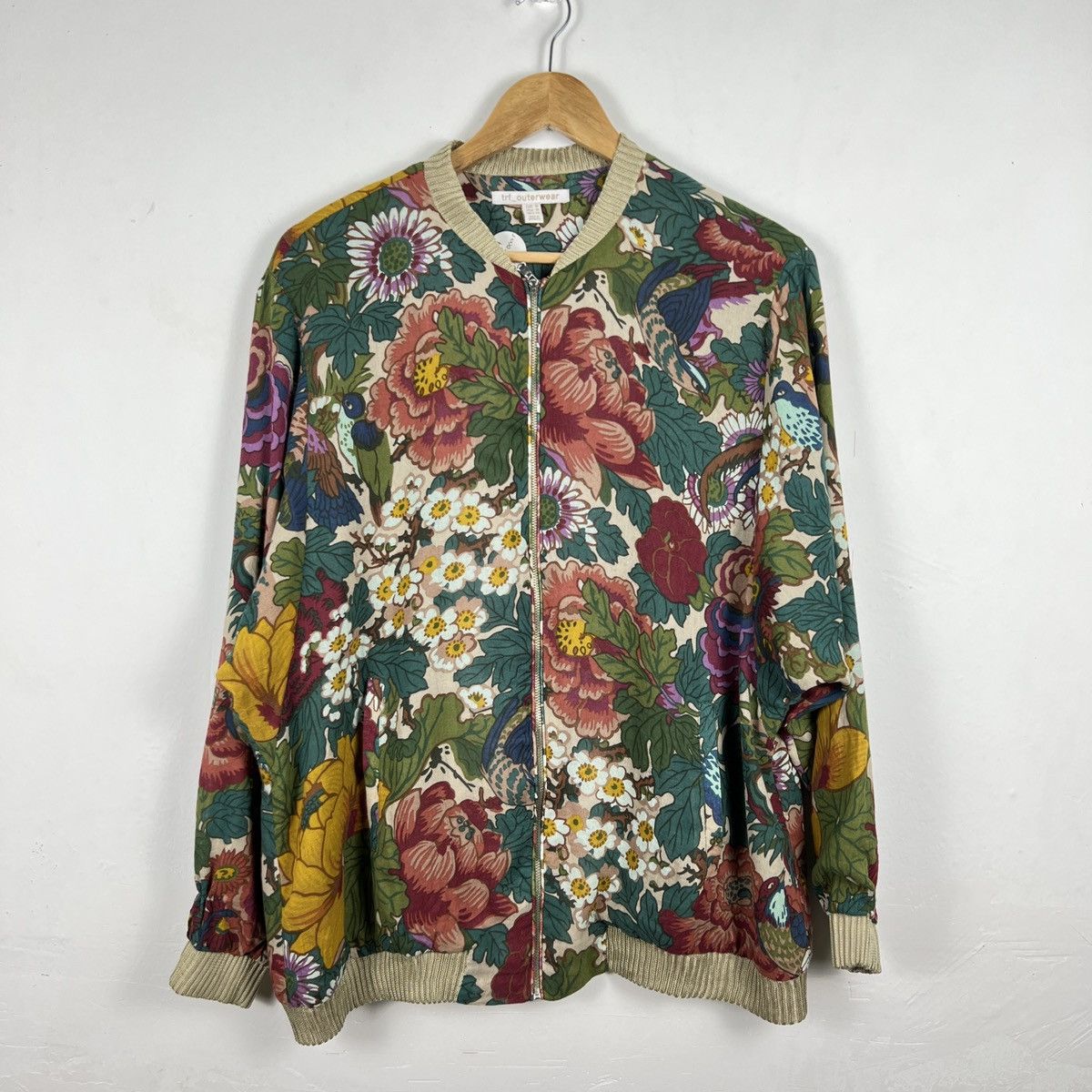 Japanese Brand × Vintage Vintage Trf_outwear Floral Jacket Size S / US 4 / IT 40 - 1 Thumbnail