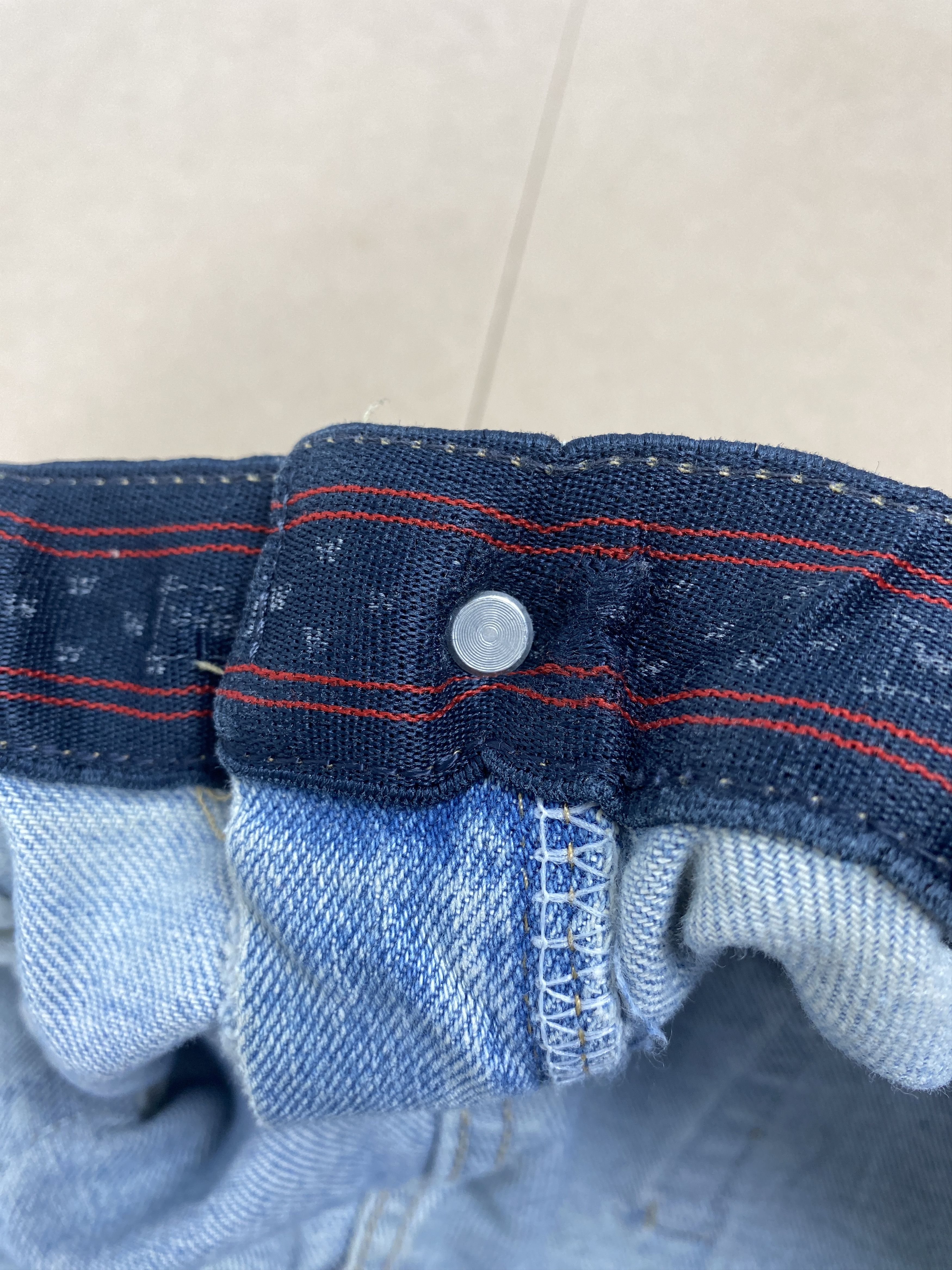 Vintage Vintage Wrangler Straight Cut Distressed Faded Light Wash Size US 38 / EU 54 - 12 Thumbnail