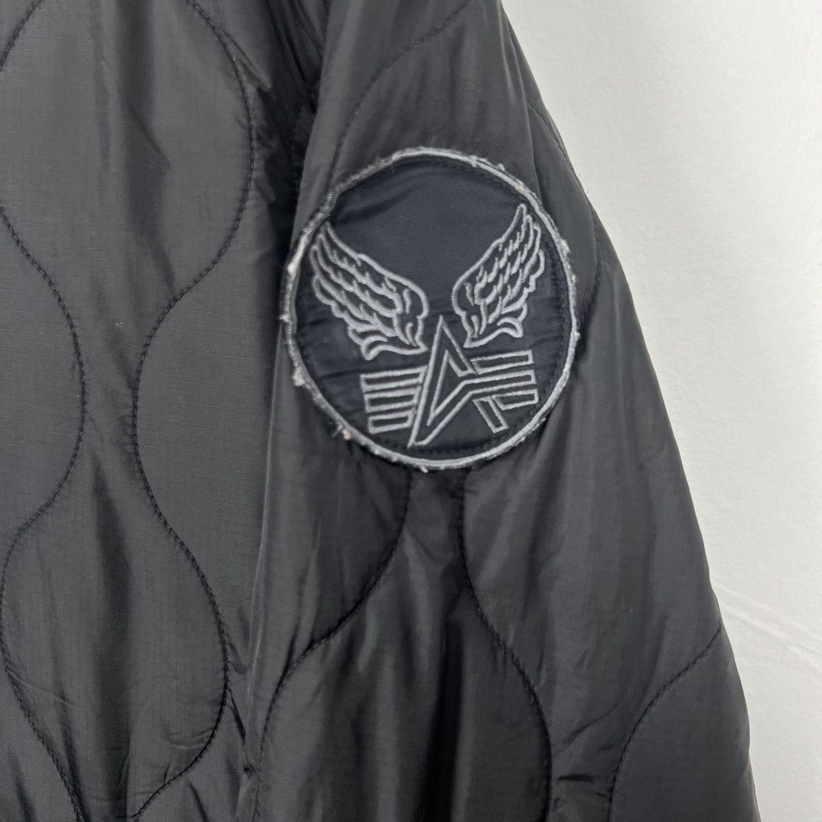 Alpha Industries Vintage Alpha Industries Quilted Jacket J0062 Size US XL / EU 56 / 4 - 4 Thumbnail