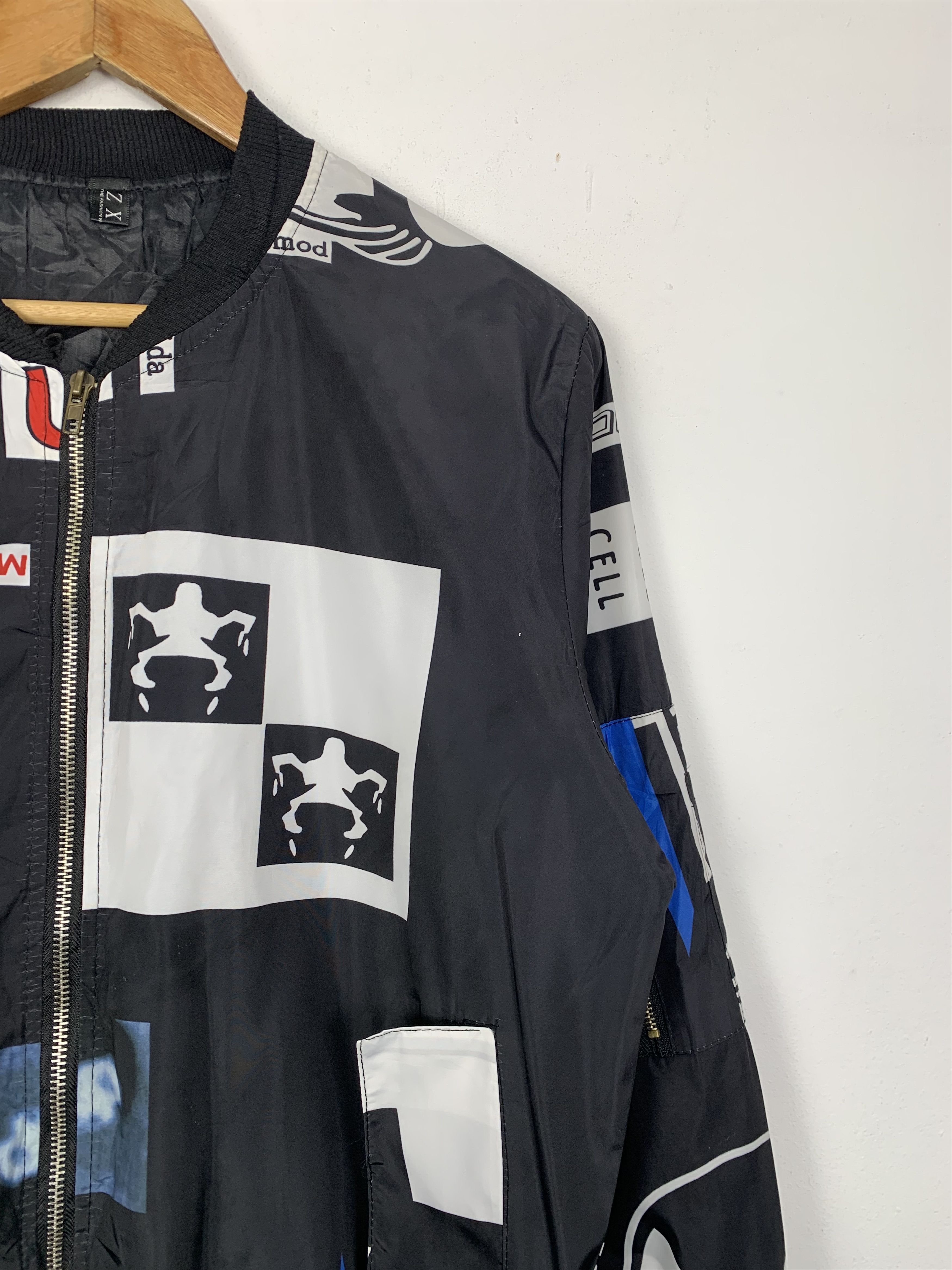 Japanese Brand Vintage ZX Nuclear Pattern Zip Jacket Size US S / EU 44-46 / 1 - 3 Thumbnail