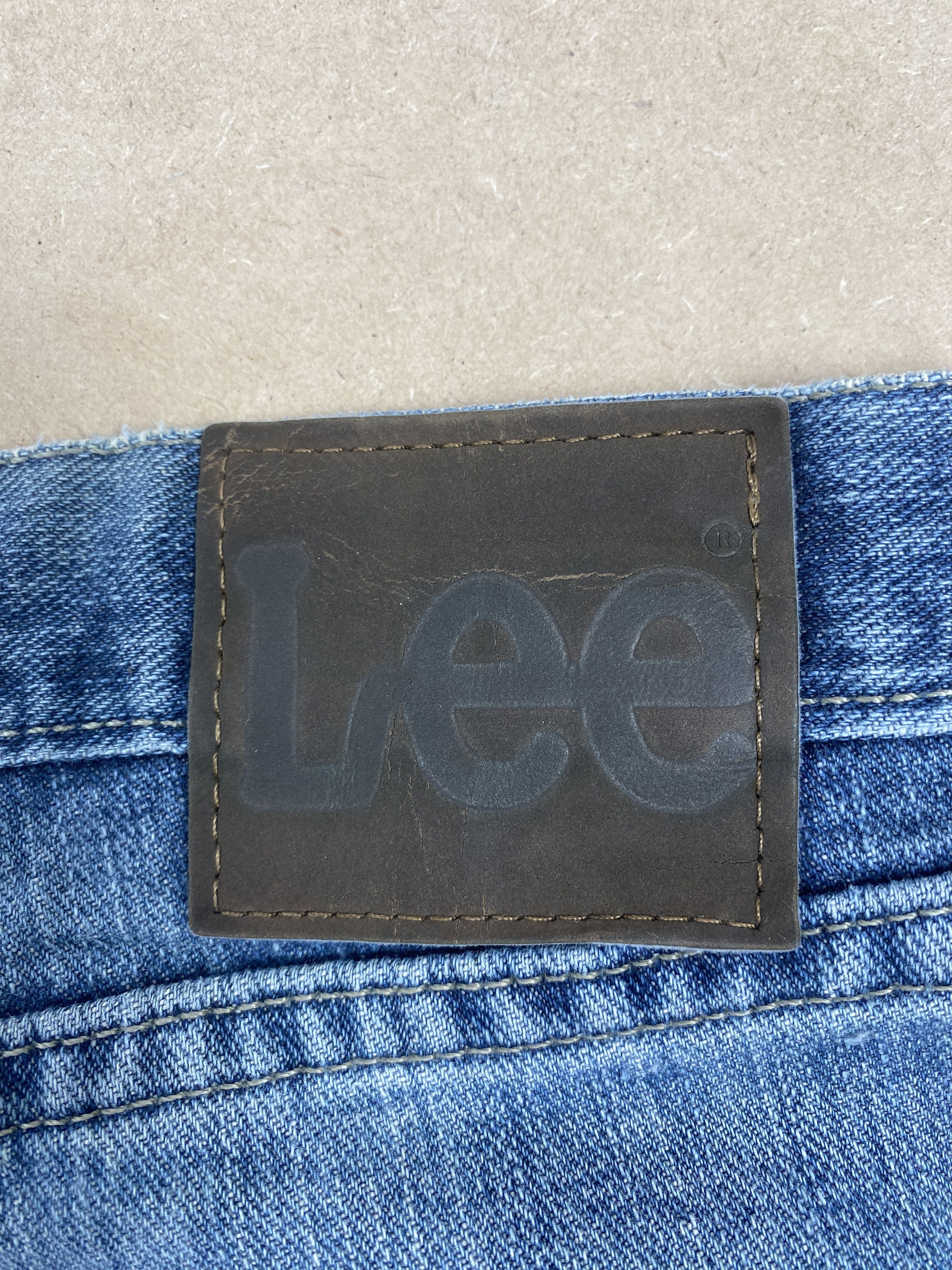 Lee Vintage Lee Straight Cut Distressed Faded Blue Jeans Size US 40 / EU 56 - 9 Thumbnail
