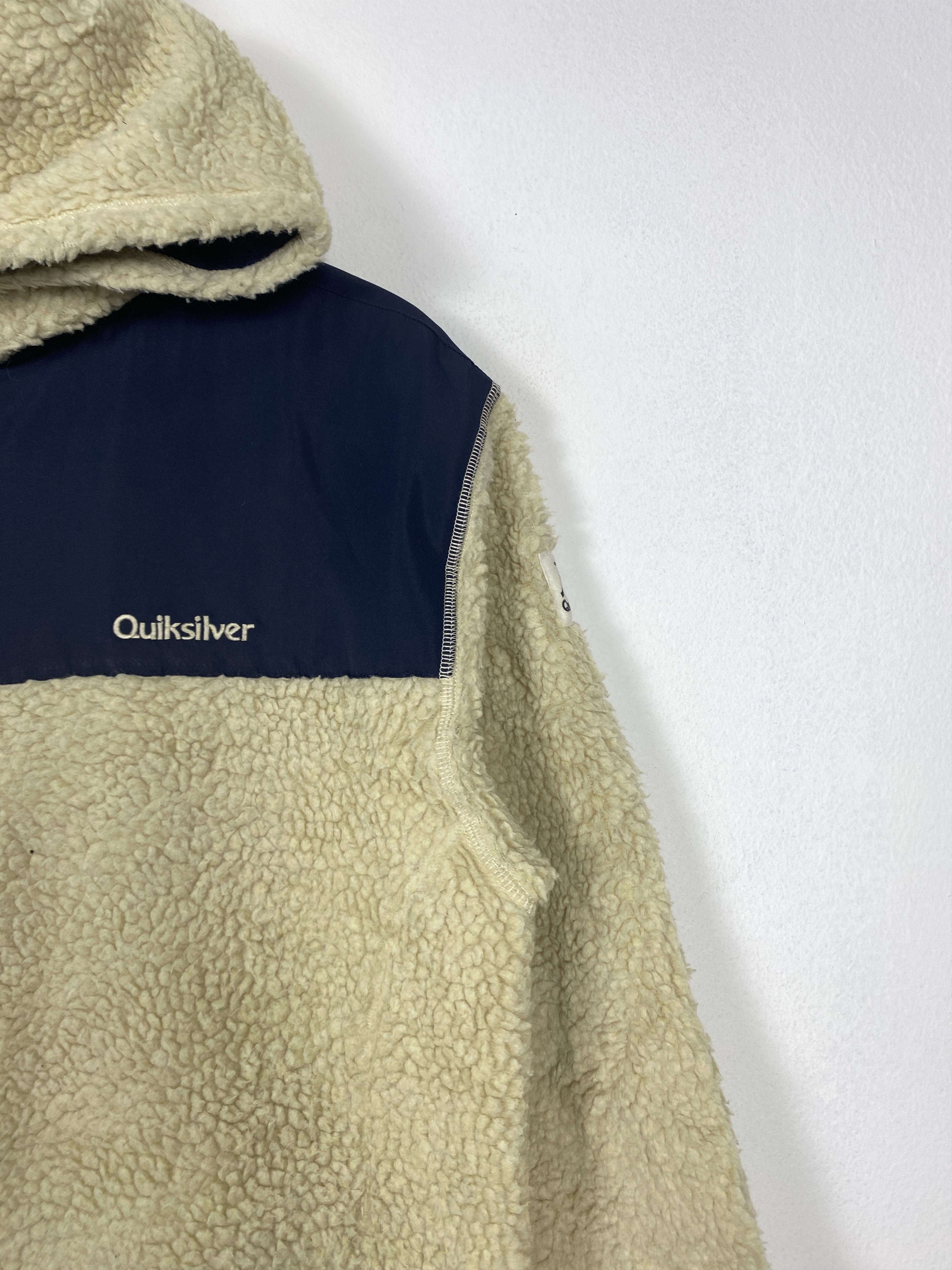 Quiksilver Vintage Quiksilver Hoodie Sherpa Zip Up Jacket J1337 Size US S / EU 44-46 / 1 - 3 Thumbnail