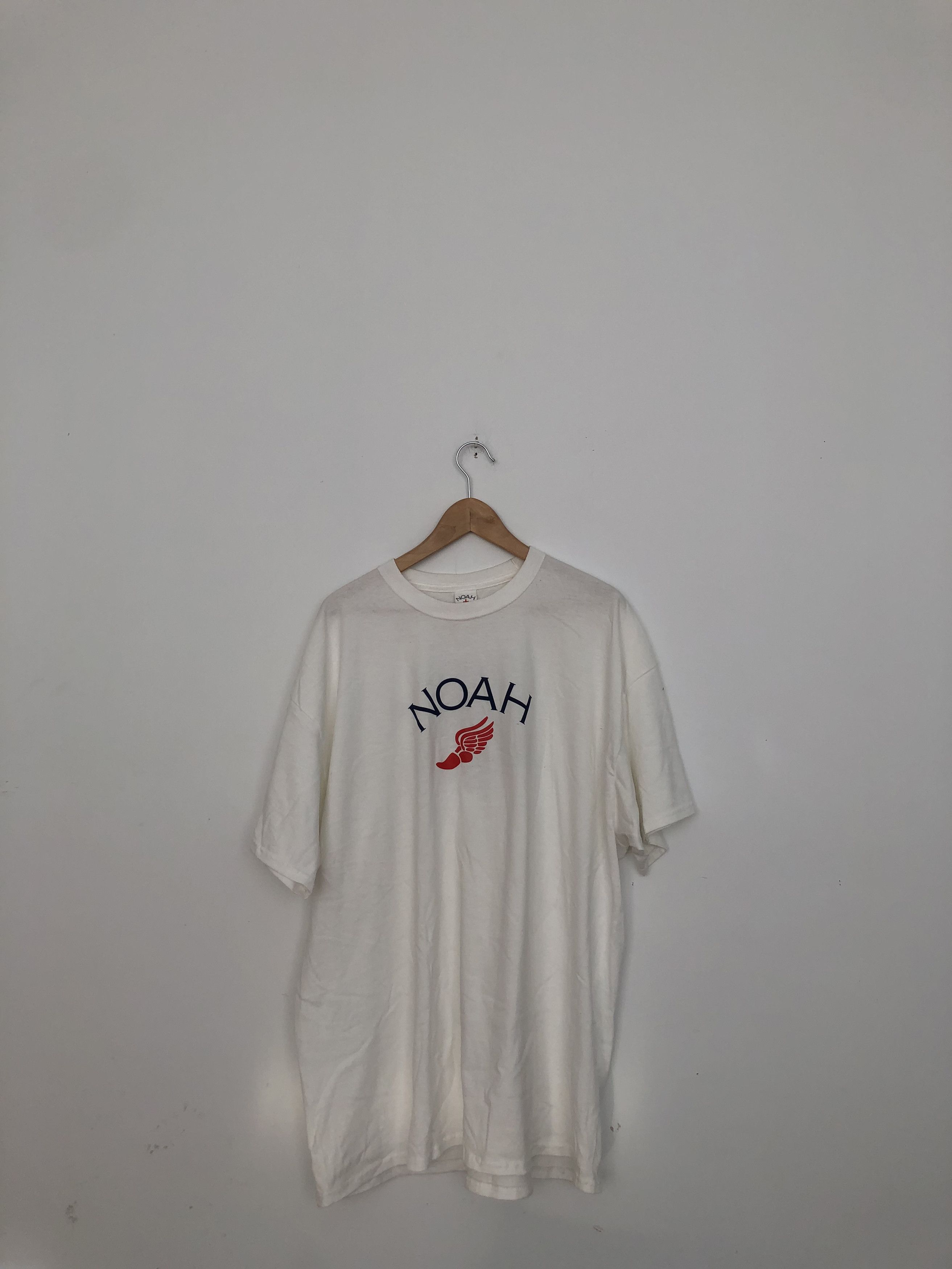 image of Noah Winged Foot Tee in White, Men's (Size 2XL)