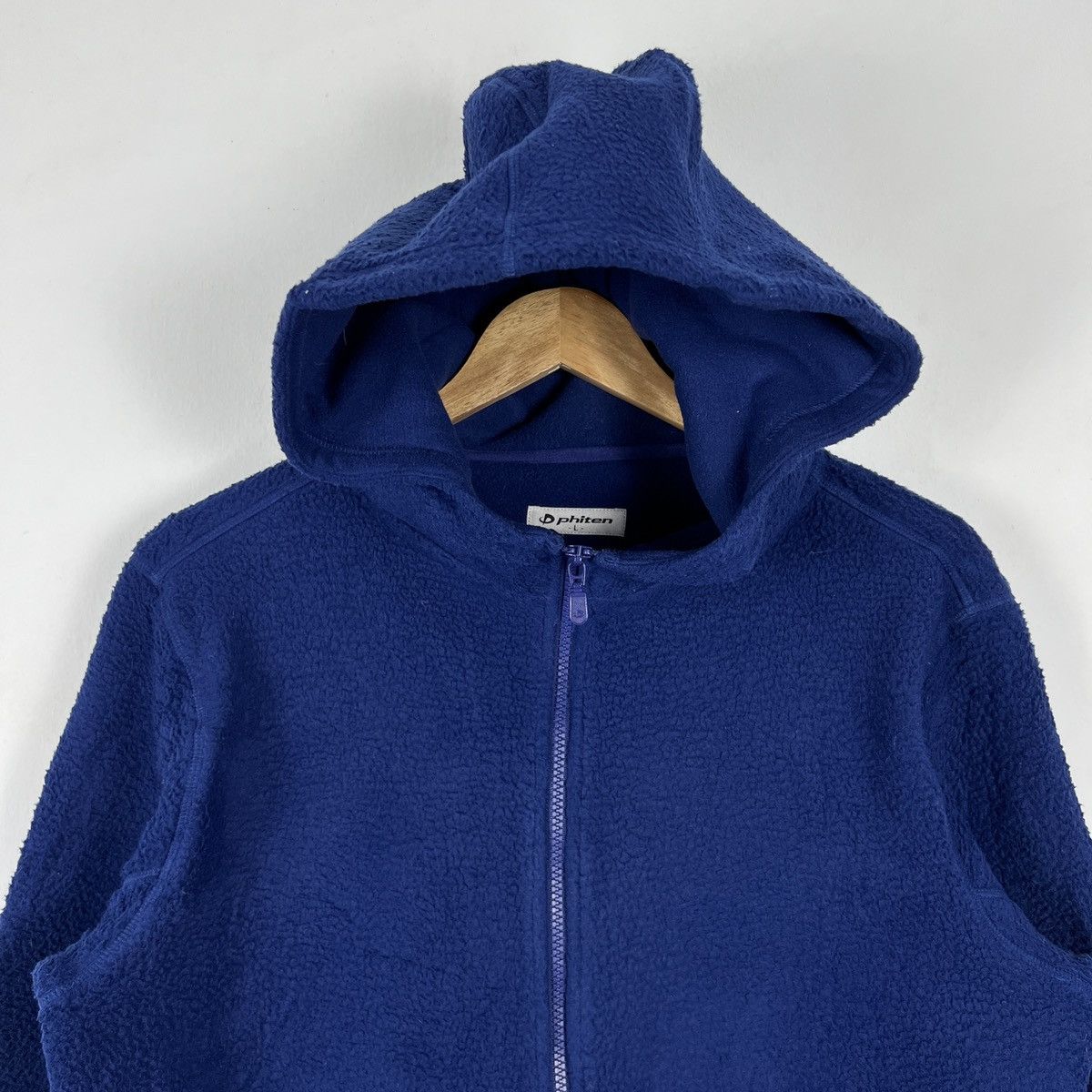 Japanese Brand Vintage Phiten Fleece Sweater Jacket with Hoodie J0099 Size US S / EU 44-46 / 1 - 2 Thumbnail