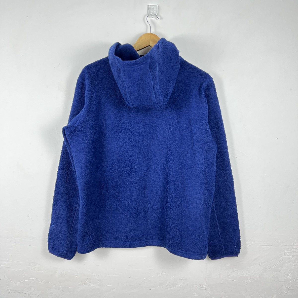 Japanese Brand Vintage Phiten Fleece Sweater Jacket with Hoodie J0099 Size US S / EU 44-46 / 1 - 9 Thumbnail