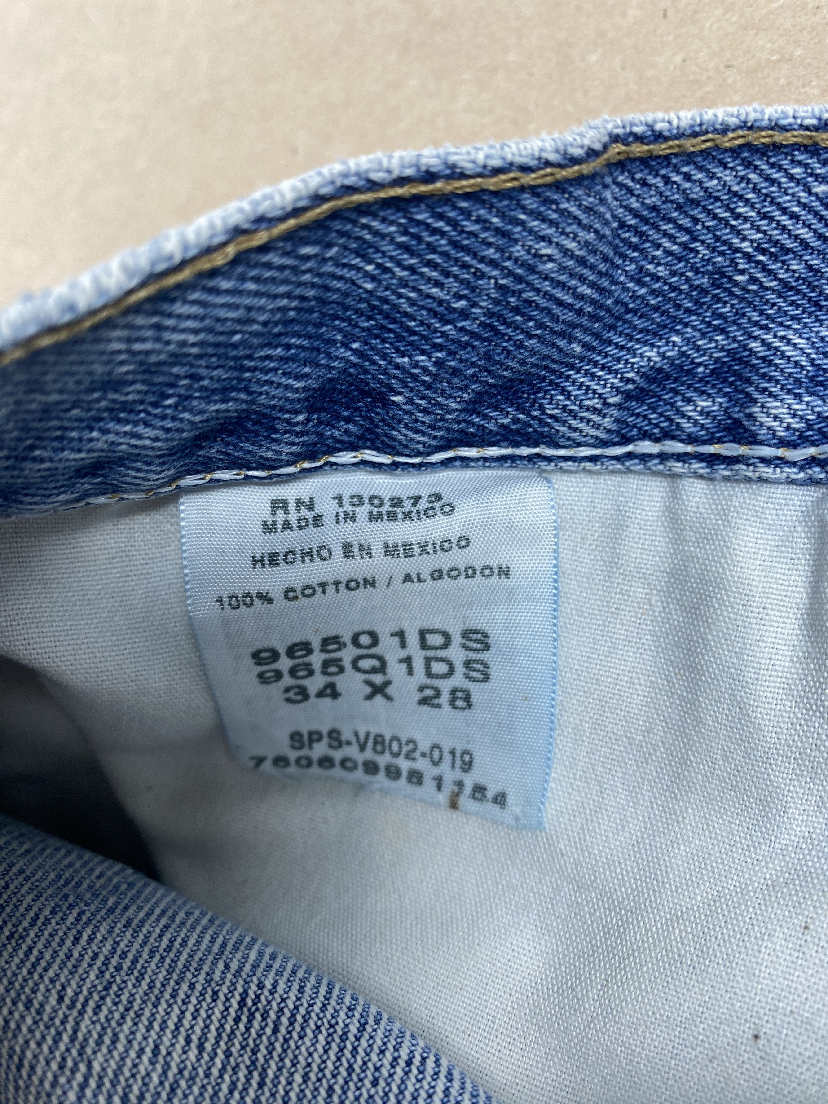 Vintage Vintage Wrangler Straight Cut Faded Mid Wash Jeans Size US 34 / EU 50 - 8 Thumbnail