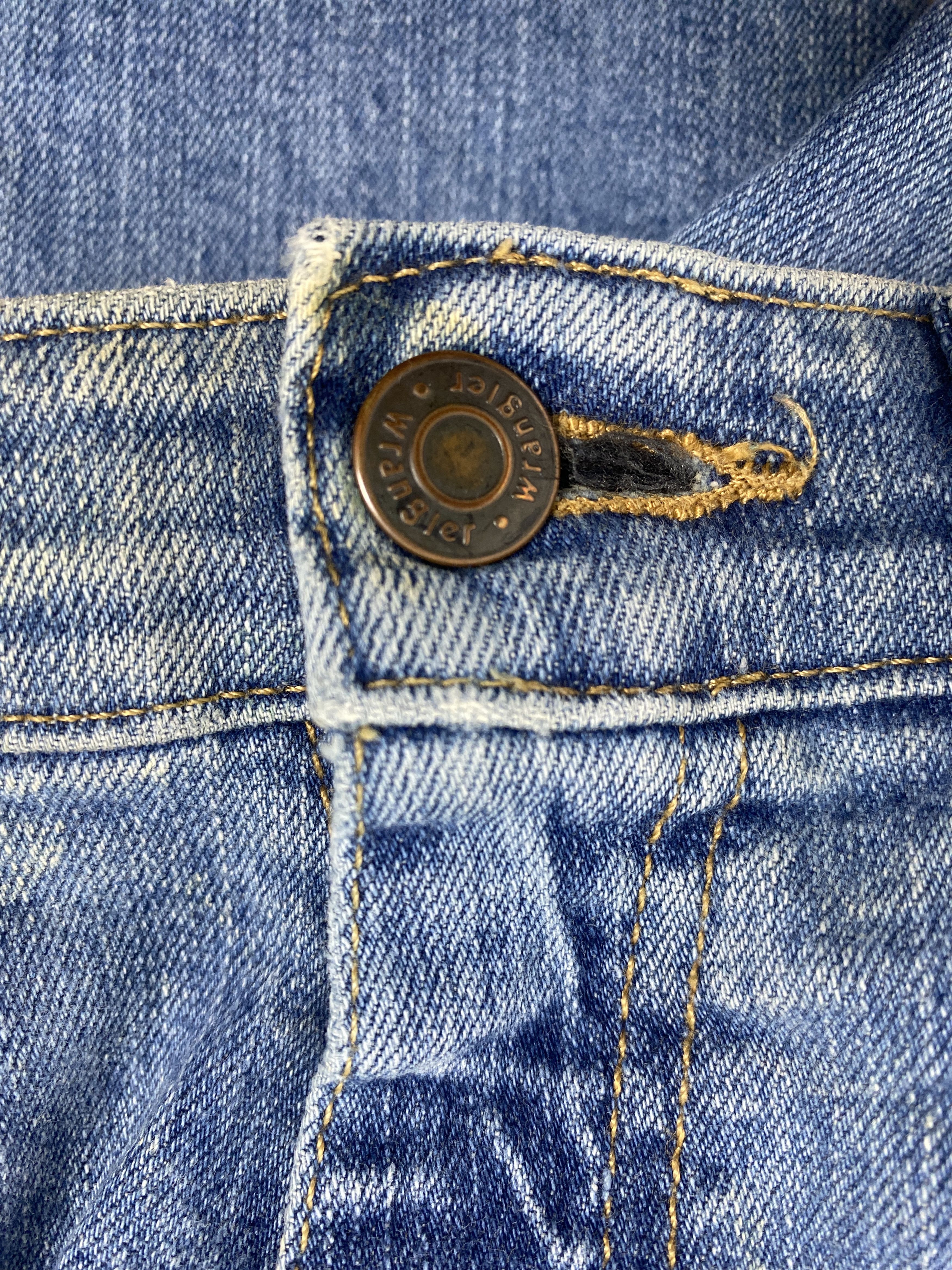 Vintage Vintage Wrangler Slim Fit Faded Mid Wash Jeans Size US 34 / EU 50 - 13 Thumbnail