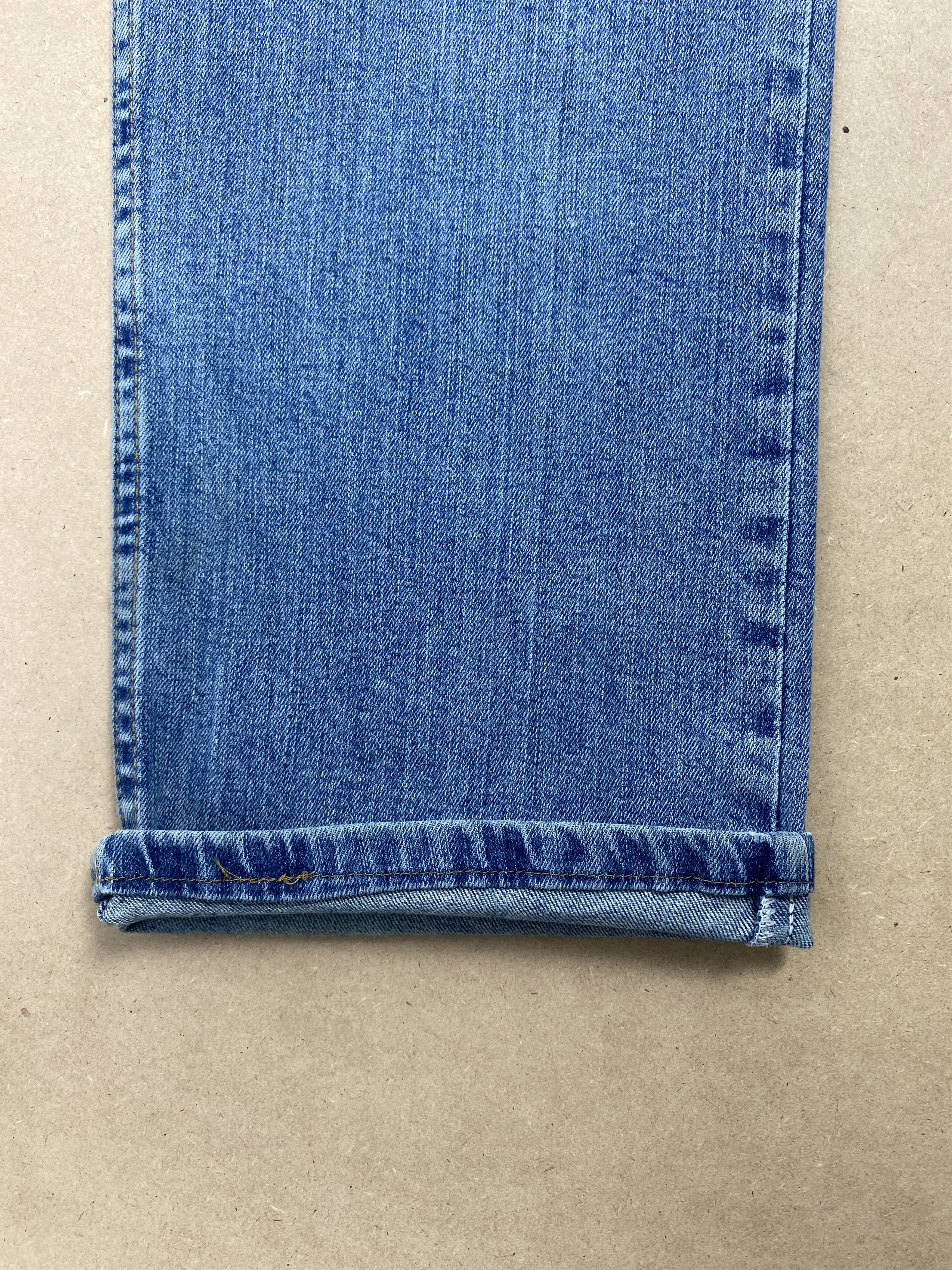 Vintage Vintage Wrangler Slim Fit Faded Mid Wash Jeans Size US 34 / EU 50 - 5 Thumbnail