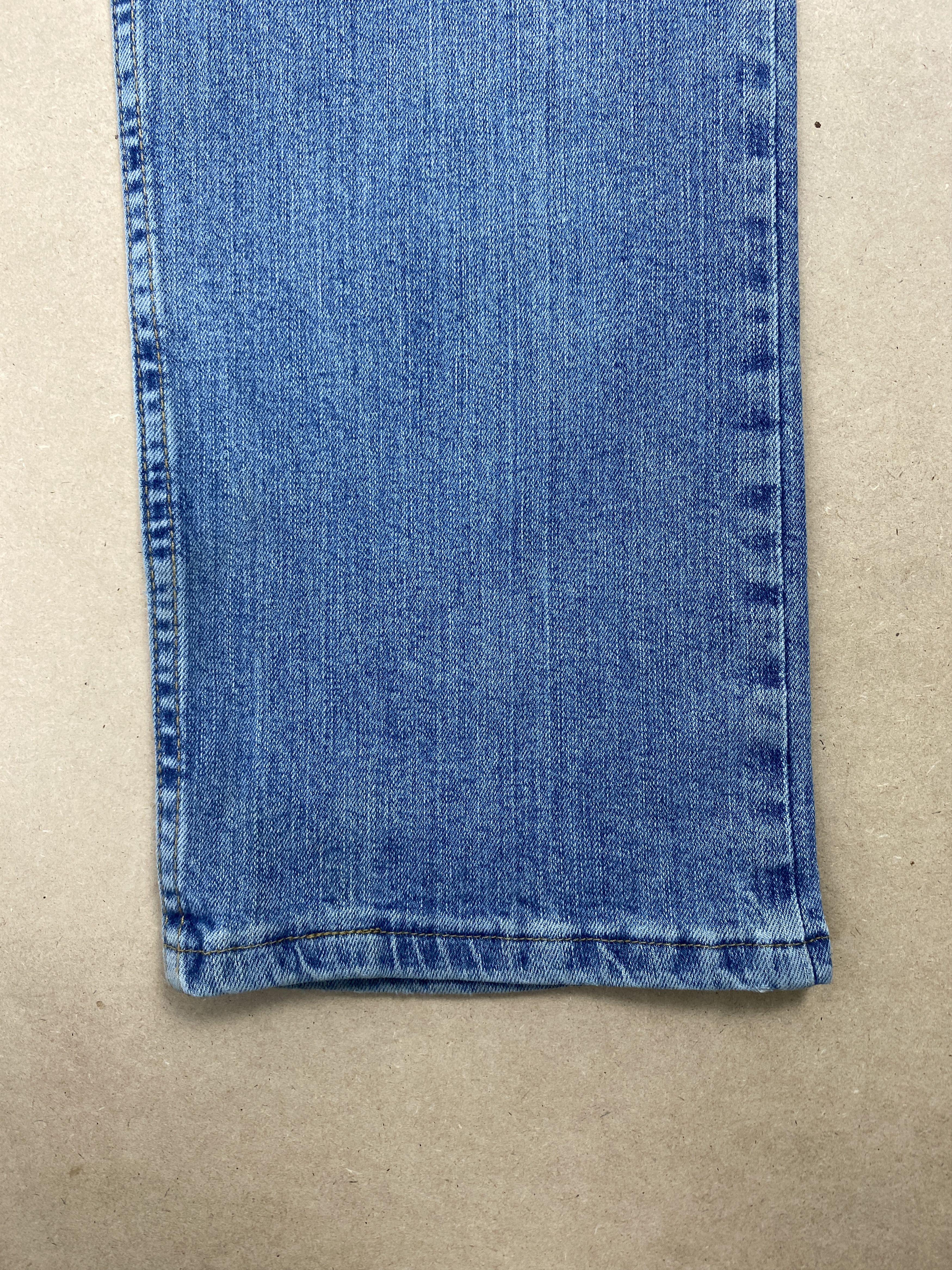 Vintage Vintage Wrangler Slim Fit Faded Mid Wash Jeans Size US 34 / EU 50 - 4 Thumbnail