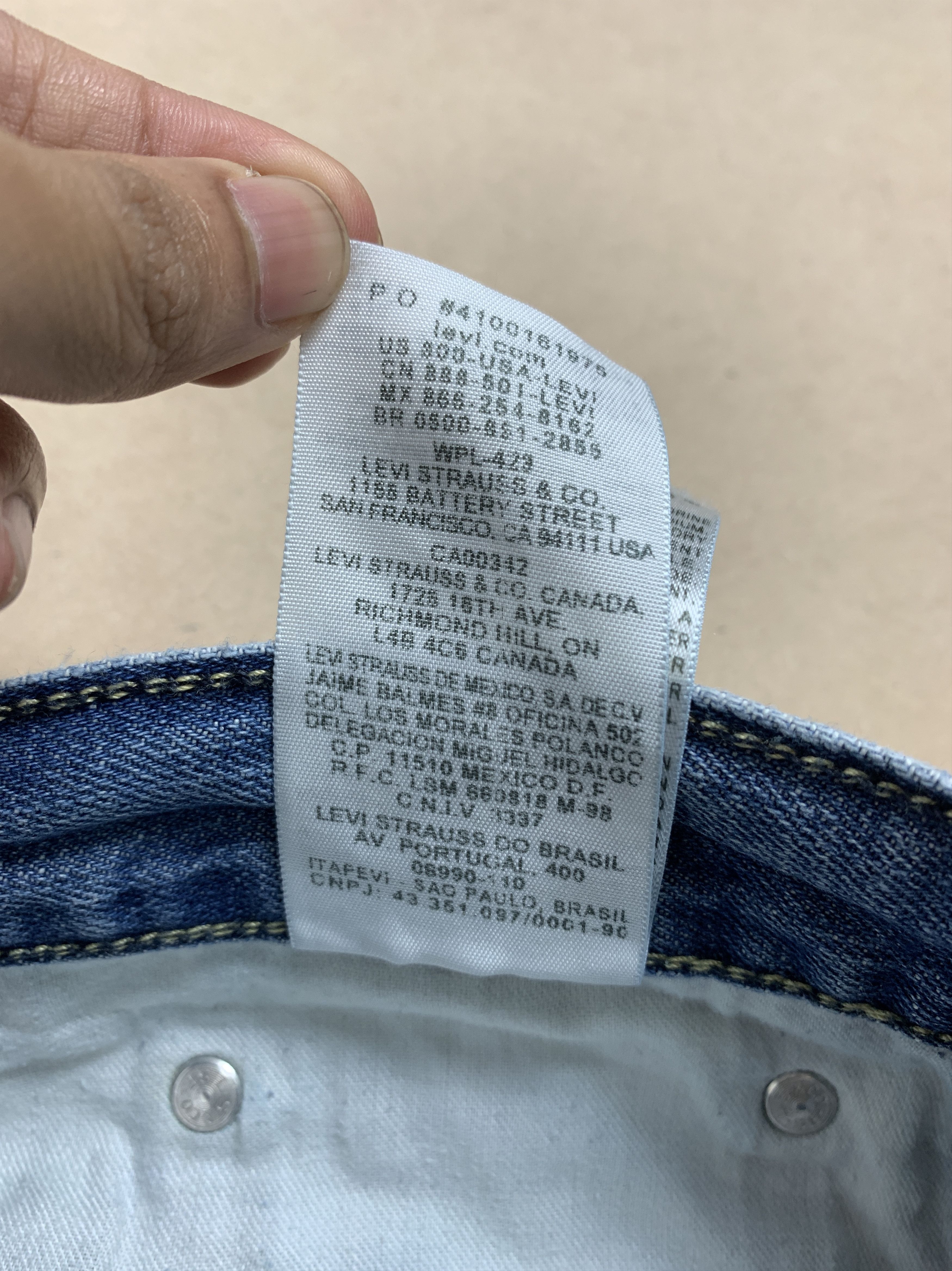 Levi's × Levi's Vintage Clothing × Vintage Vintage Levi's 559 Faded Distressed Blue Jeans Size US 36 / EU 52 - 13 Thumbnail