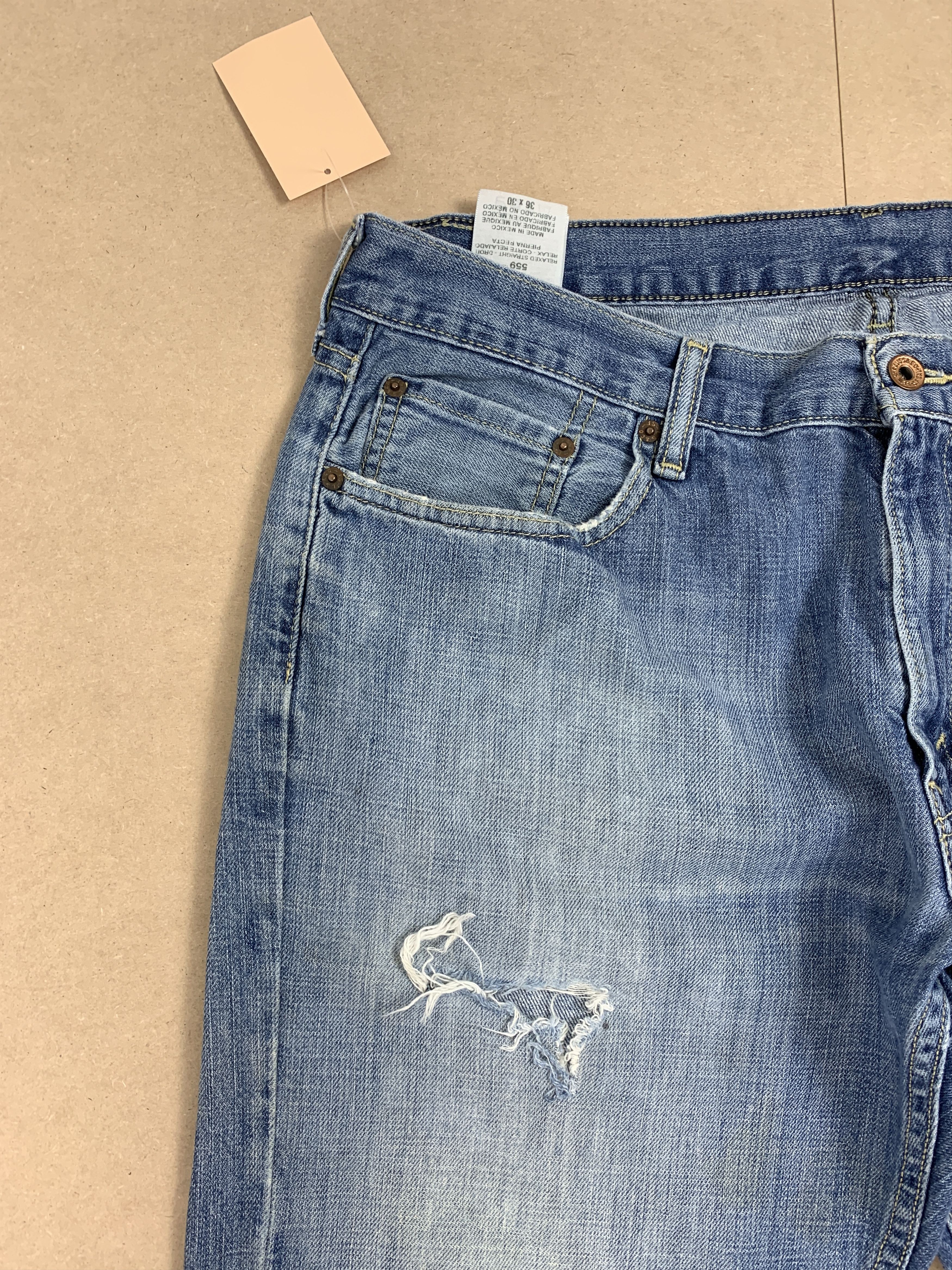 Levi's × Levi's Vintage Clothing × Vintage Vintage Levi's 559 Faded Distressed Blue Jeans Size US 36 / EU 52 - 5 Thumbnail