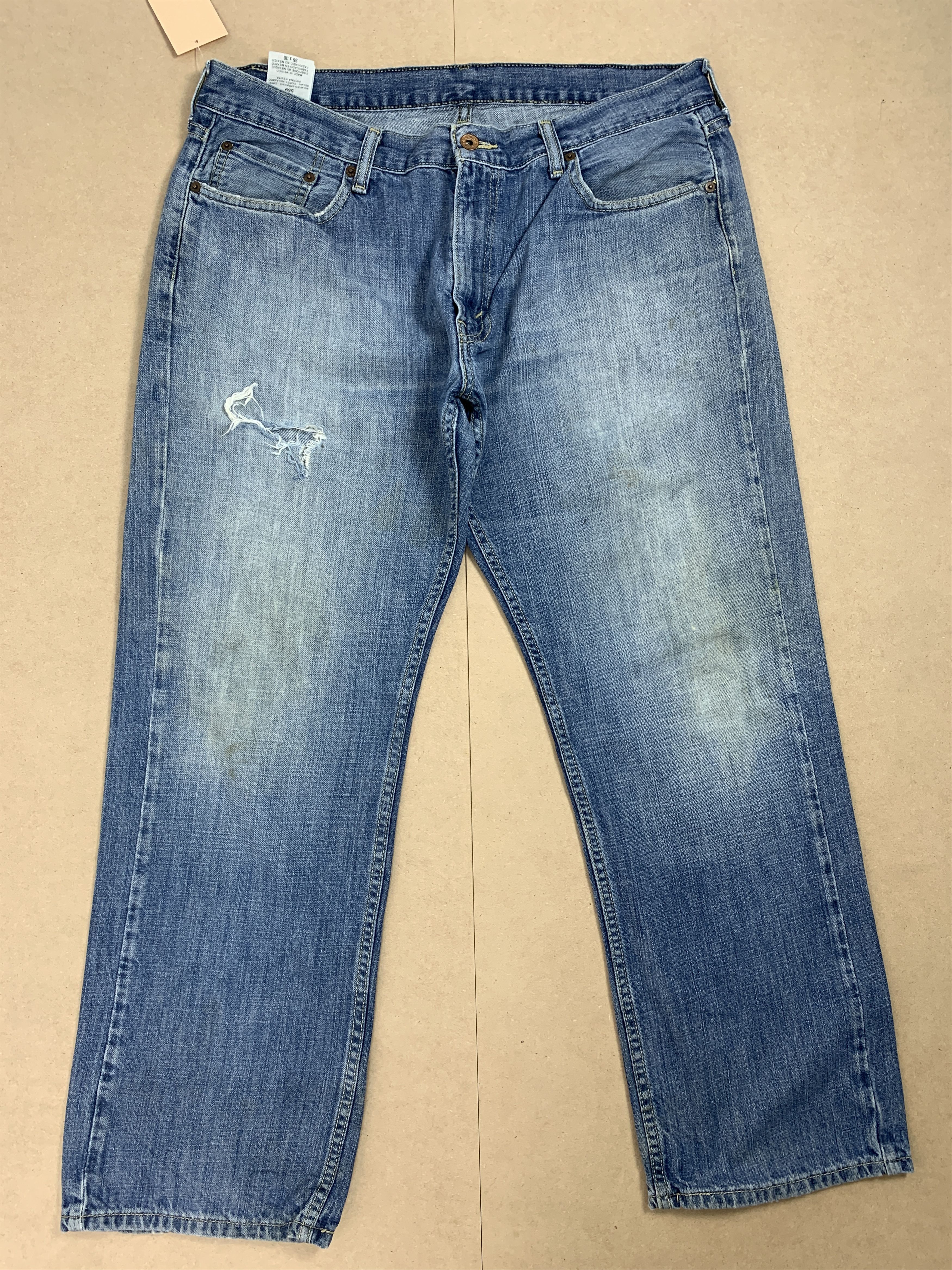 Levi's × Levi's Vintage Clothing × Vintage Vintage Levi's 559 Faded Distressed Blue Jeans Size US 36 / EU 52 - 1 Thumbnail